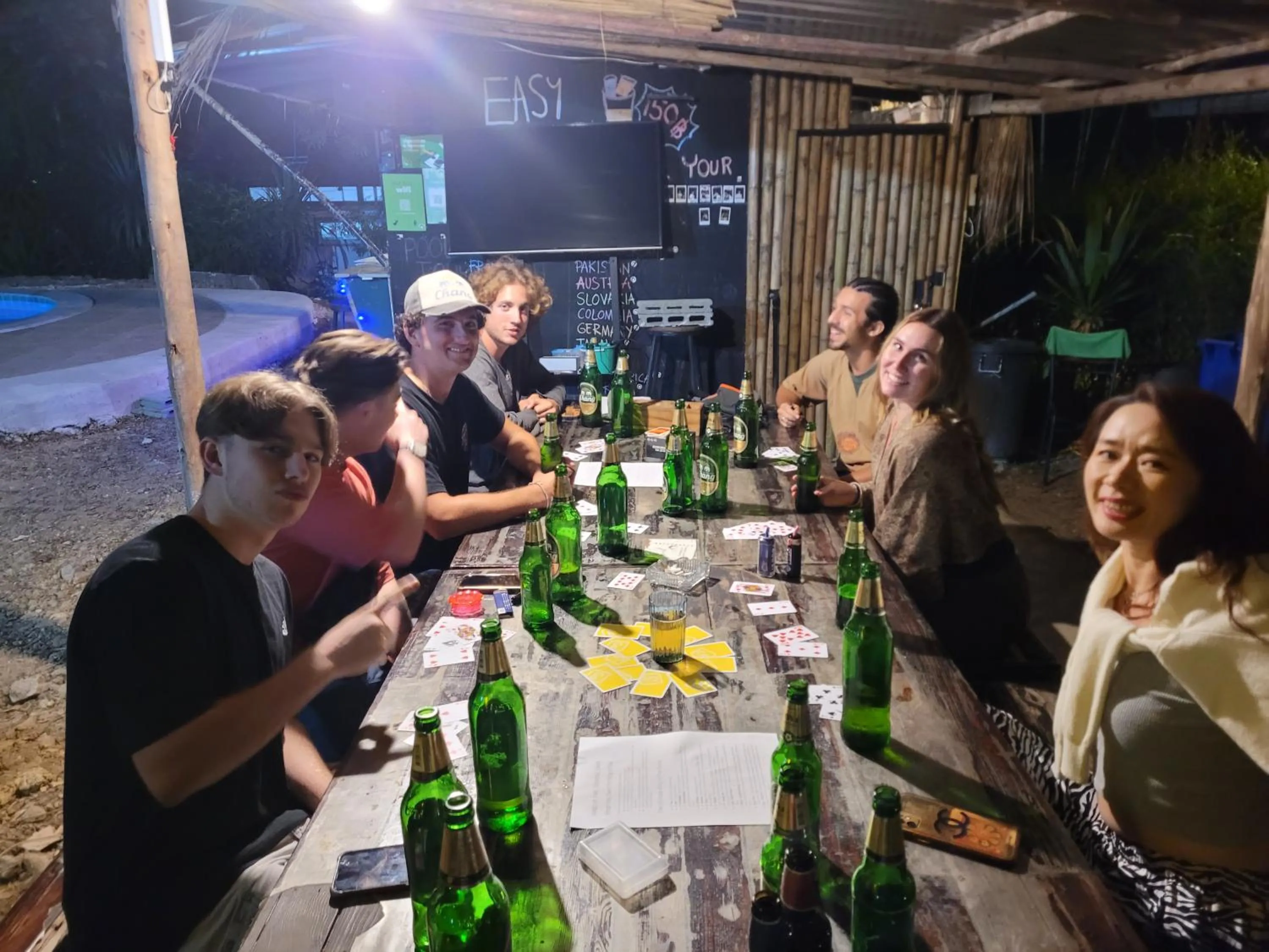 Lounge or bar in Mad Monkey Pai