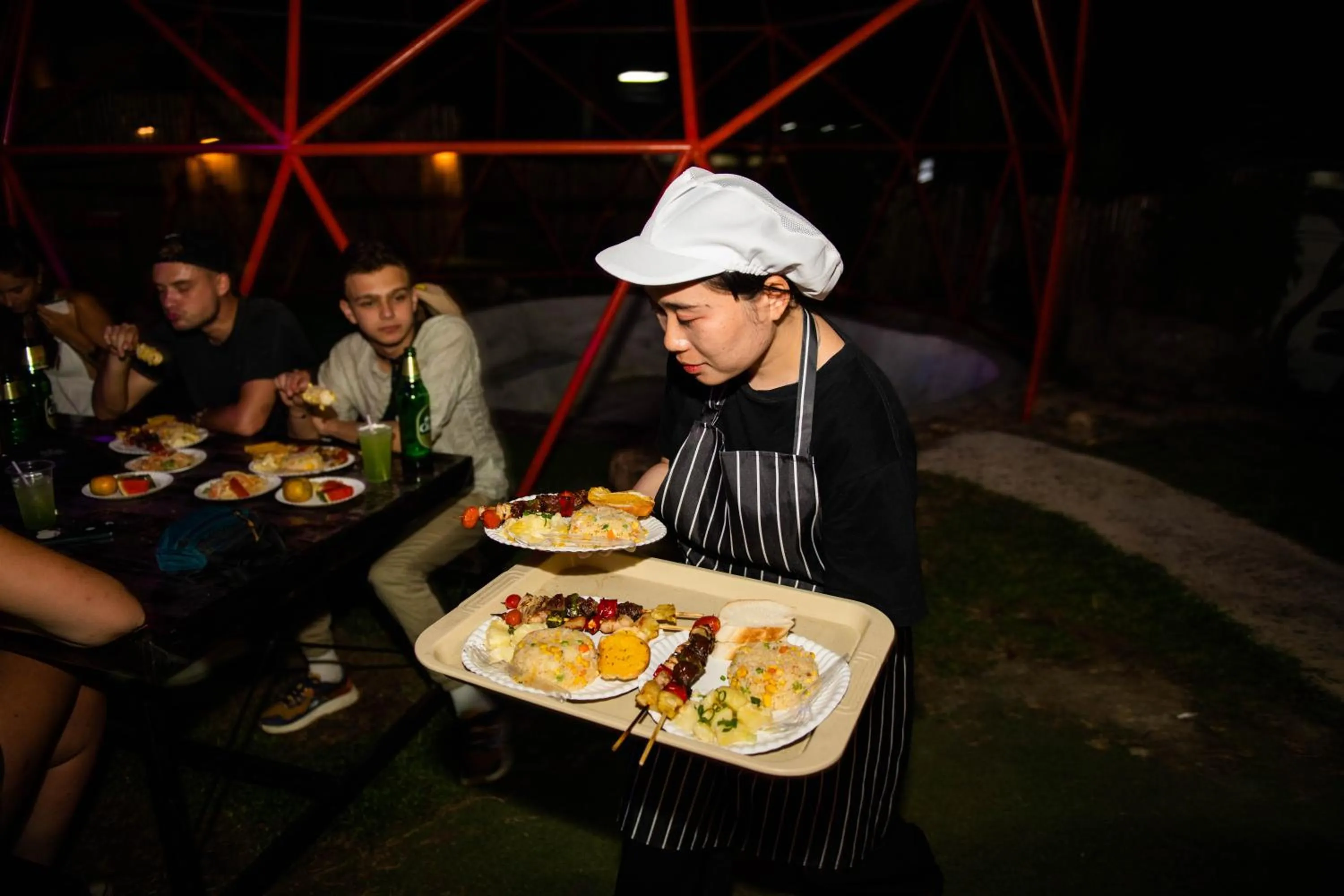 Restaurant/places to eat in Mad Monkey Pai