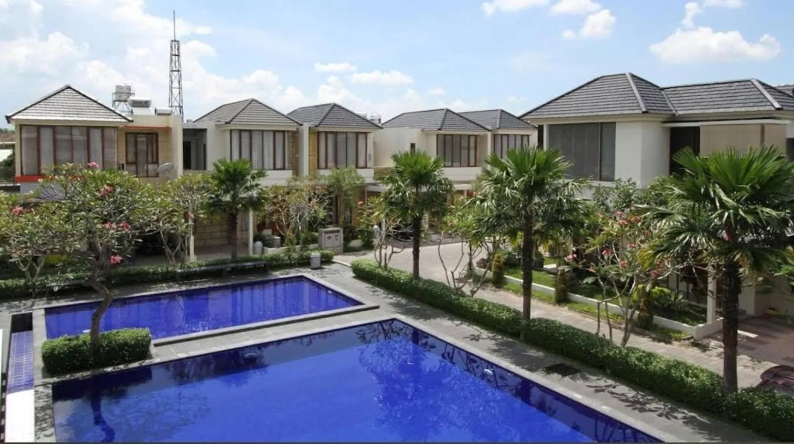 Pool view in Omah Dixy Family Homestay by FH Stay