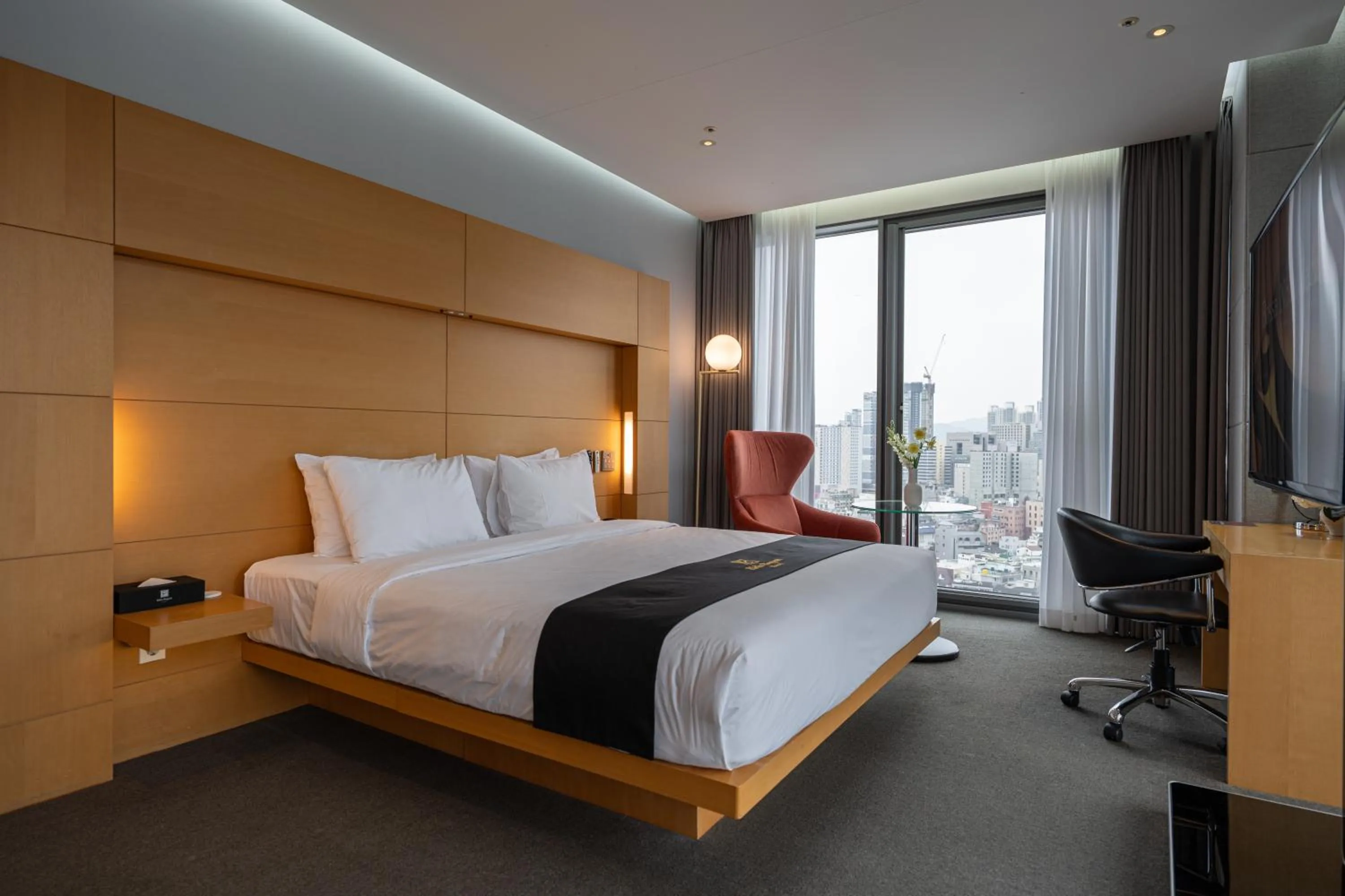 Decorative detail, Bed in Eldis Regent Hotel