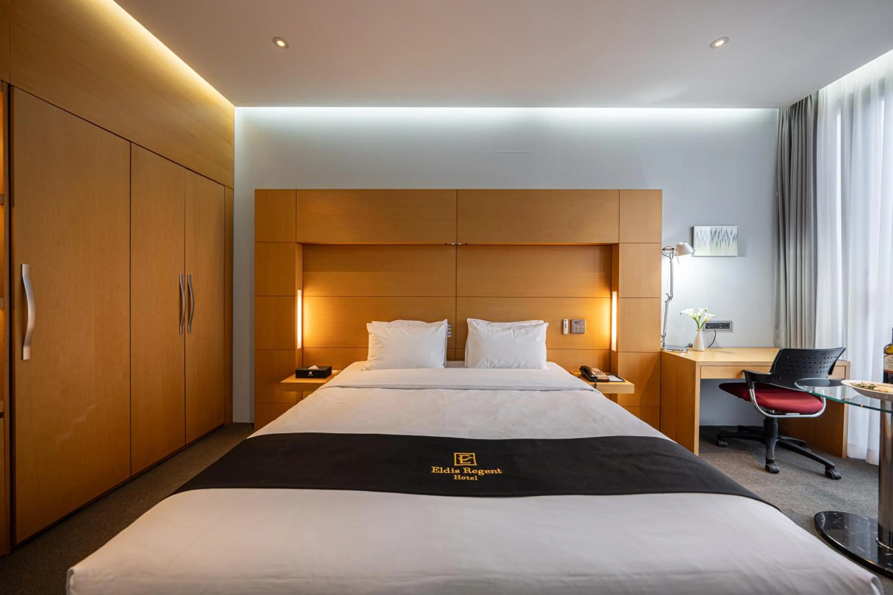 Decorative detail, Bed in Eldis Regent Hotel