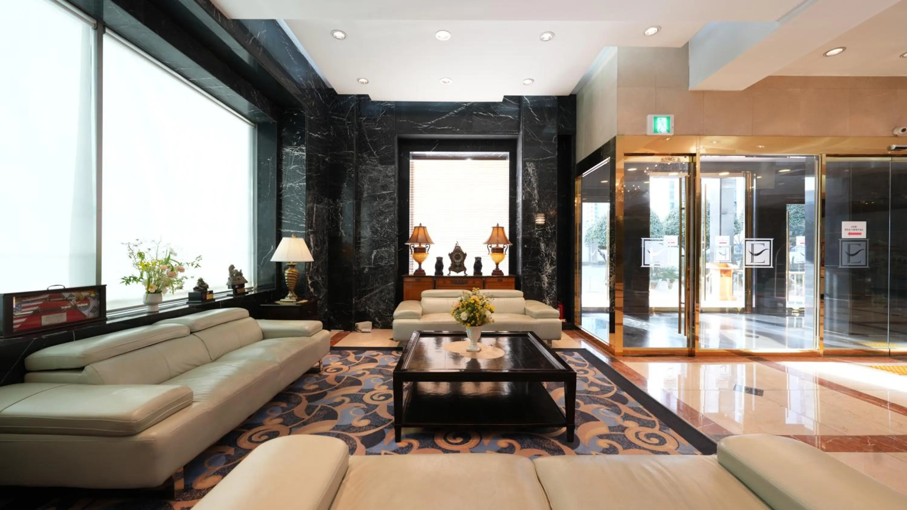 Lobby or reception in Eldis Regent Hotel