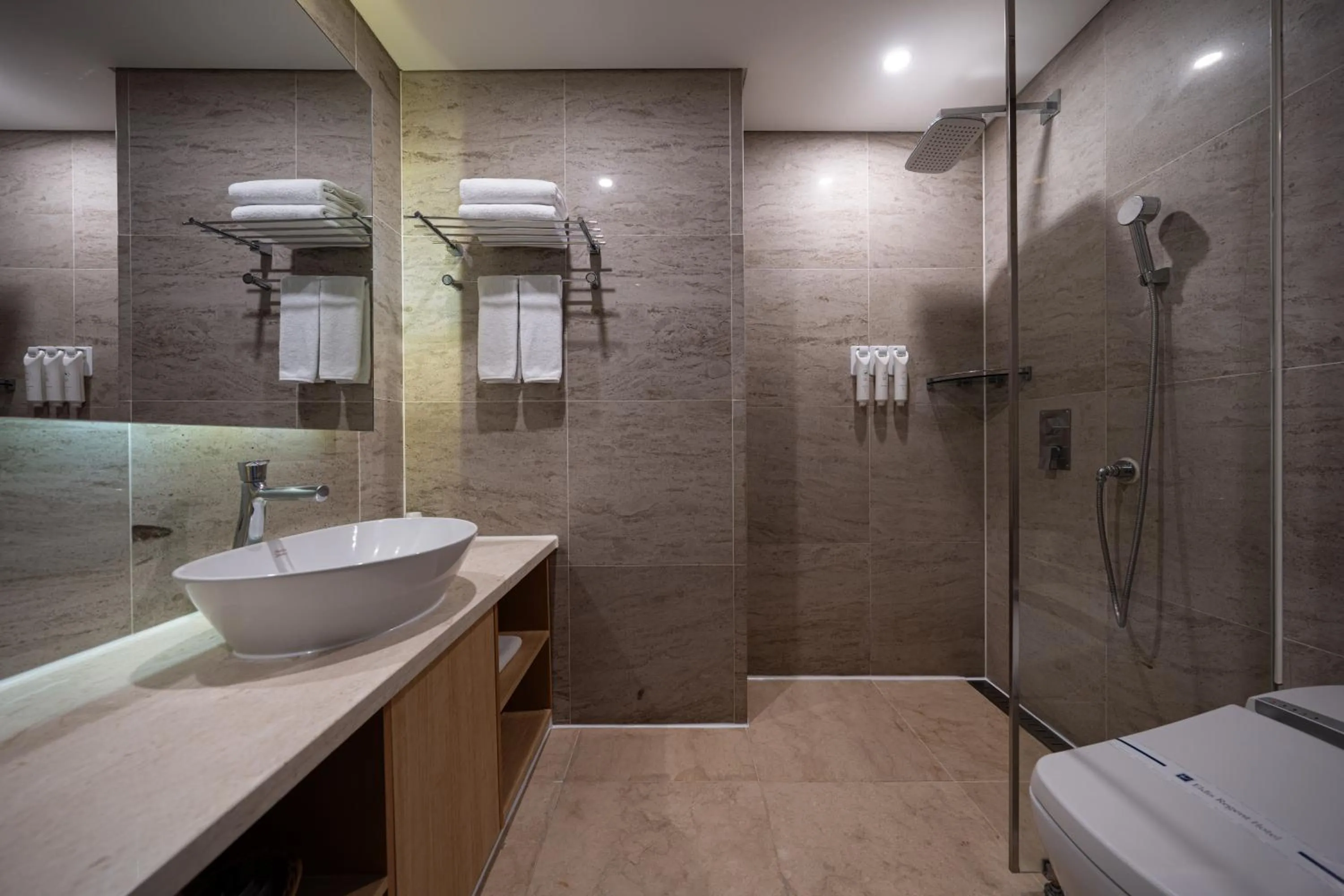 Decorative detail in Eldis Regent Hotel