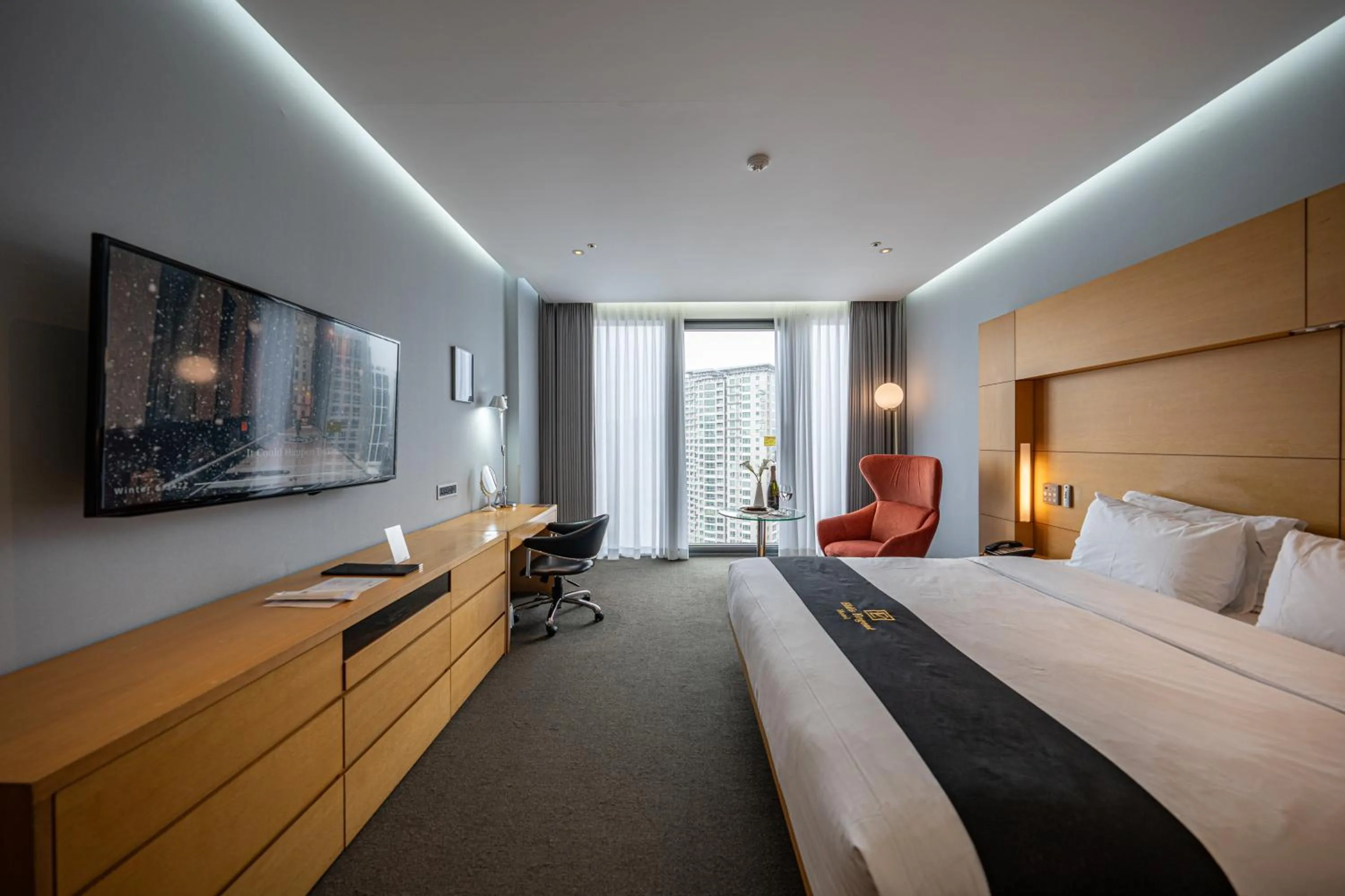 Decorative detail, Bed in Eldis Regent Hotel