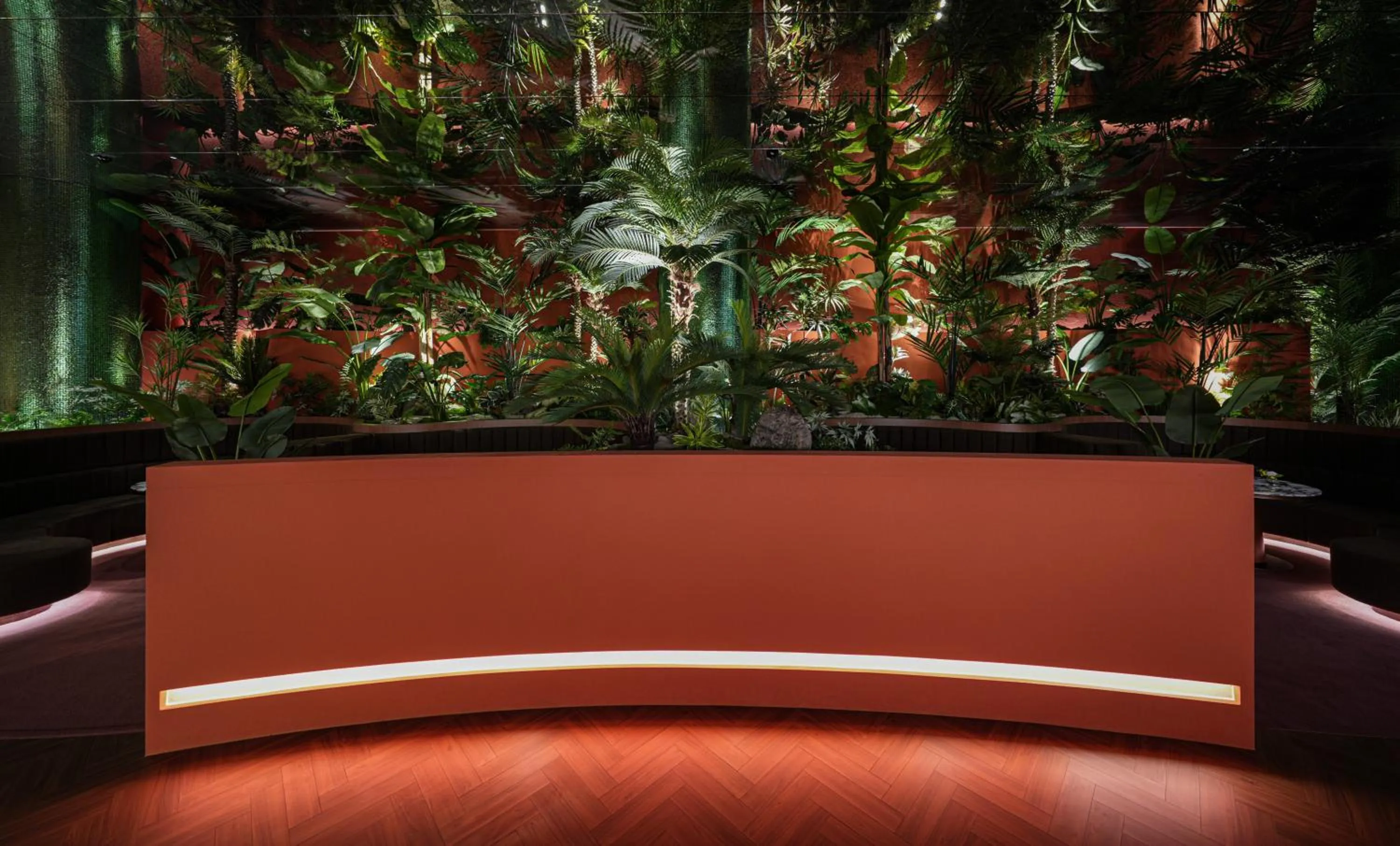 Lounge or bar in Eldis Regent Hotel