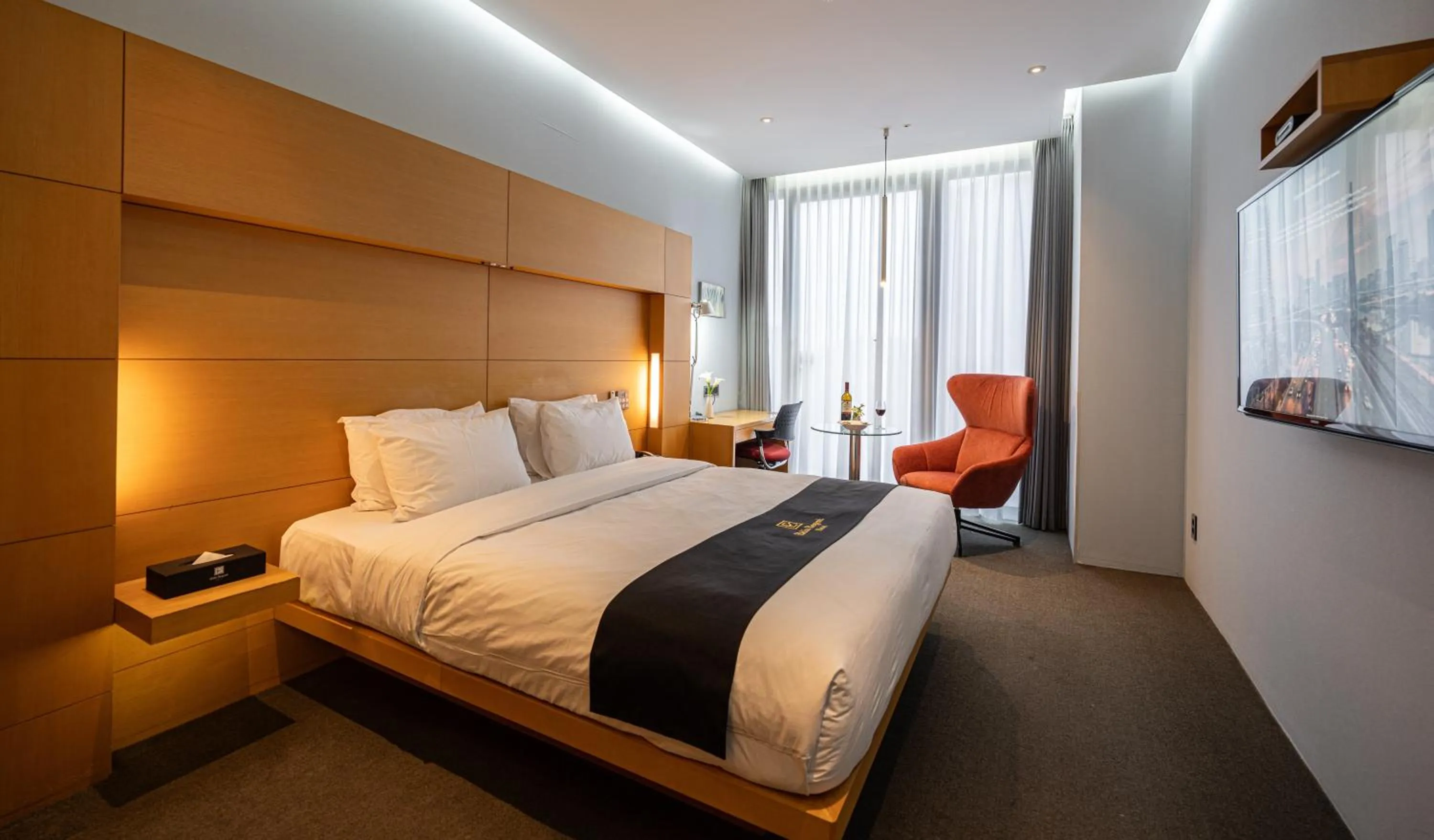 Decorative detail, Bed in Eldis Regent Hotel