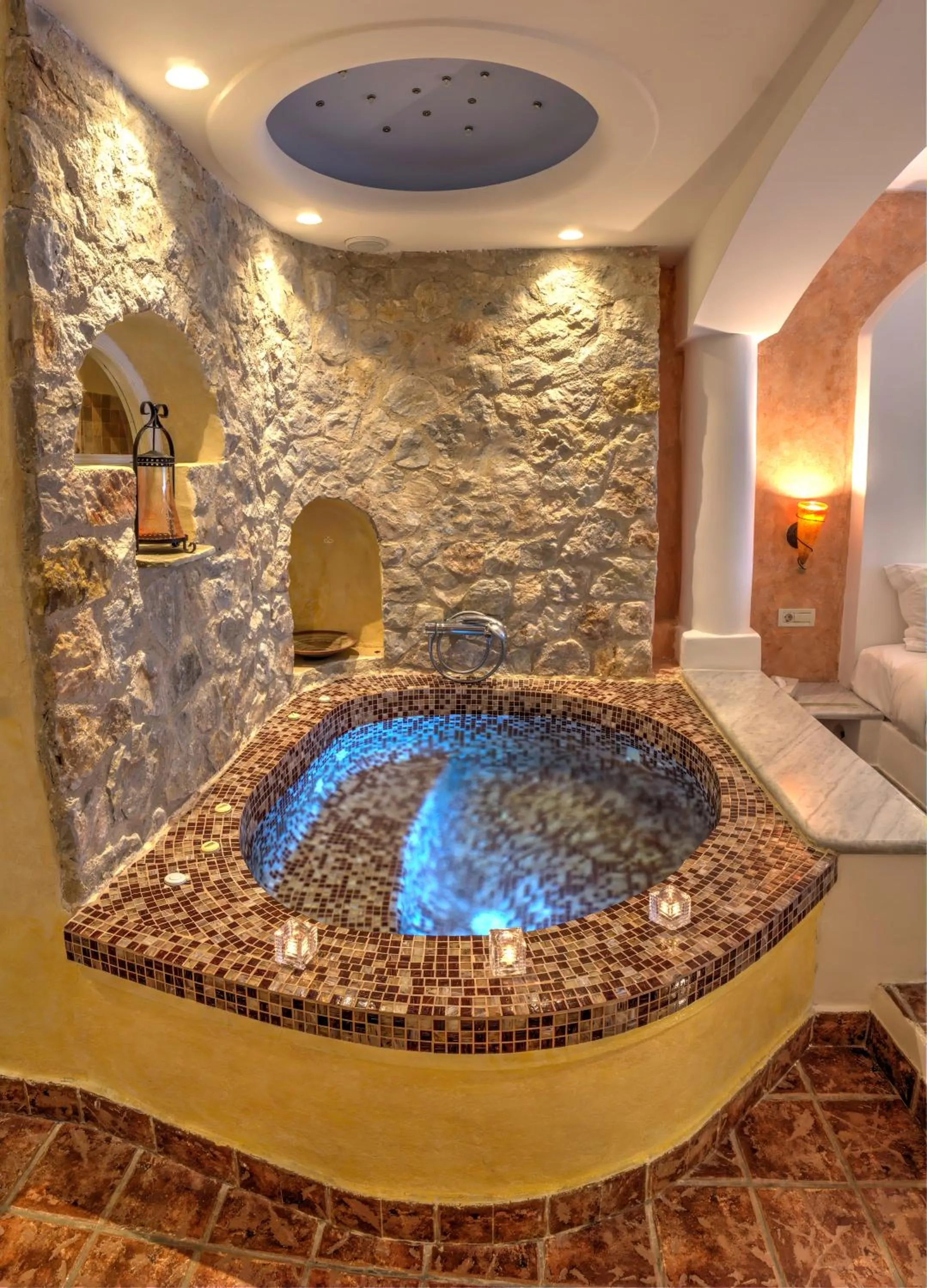 Hot Tub in Astarte Suites