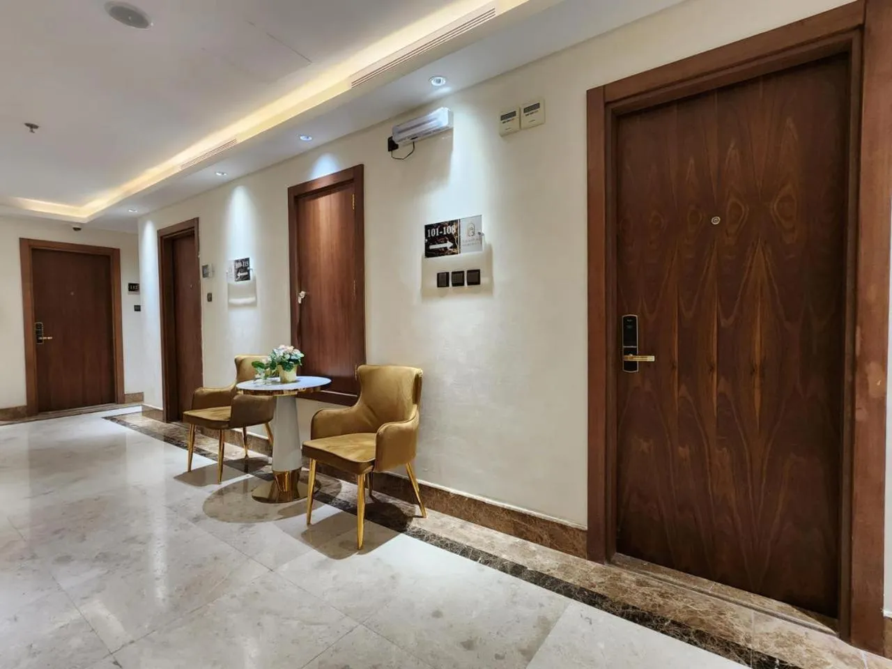 Rowaa Al Azizia Hotel
