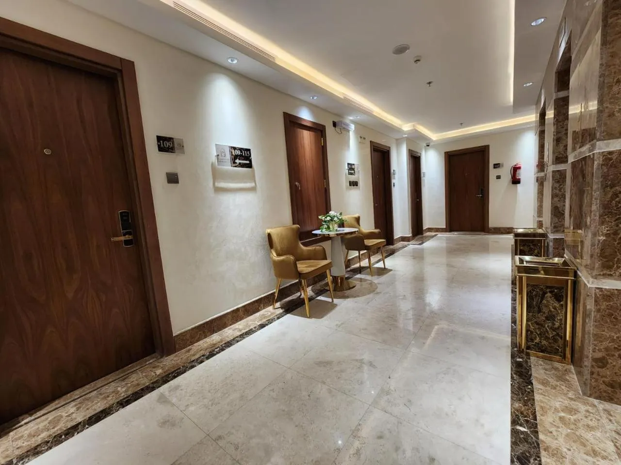 Rowaa Al Azizia Hotel