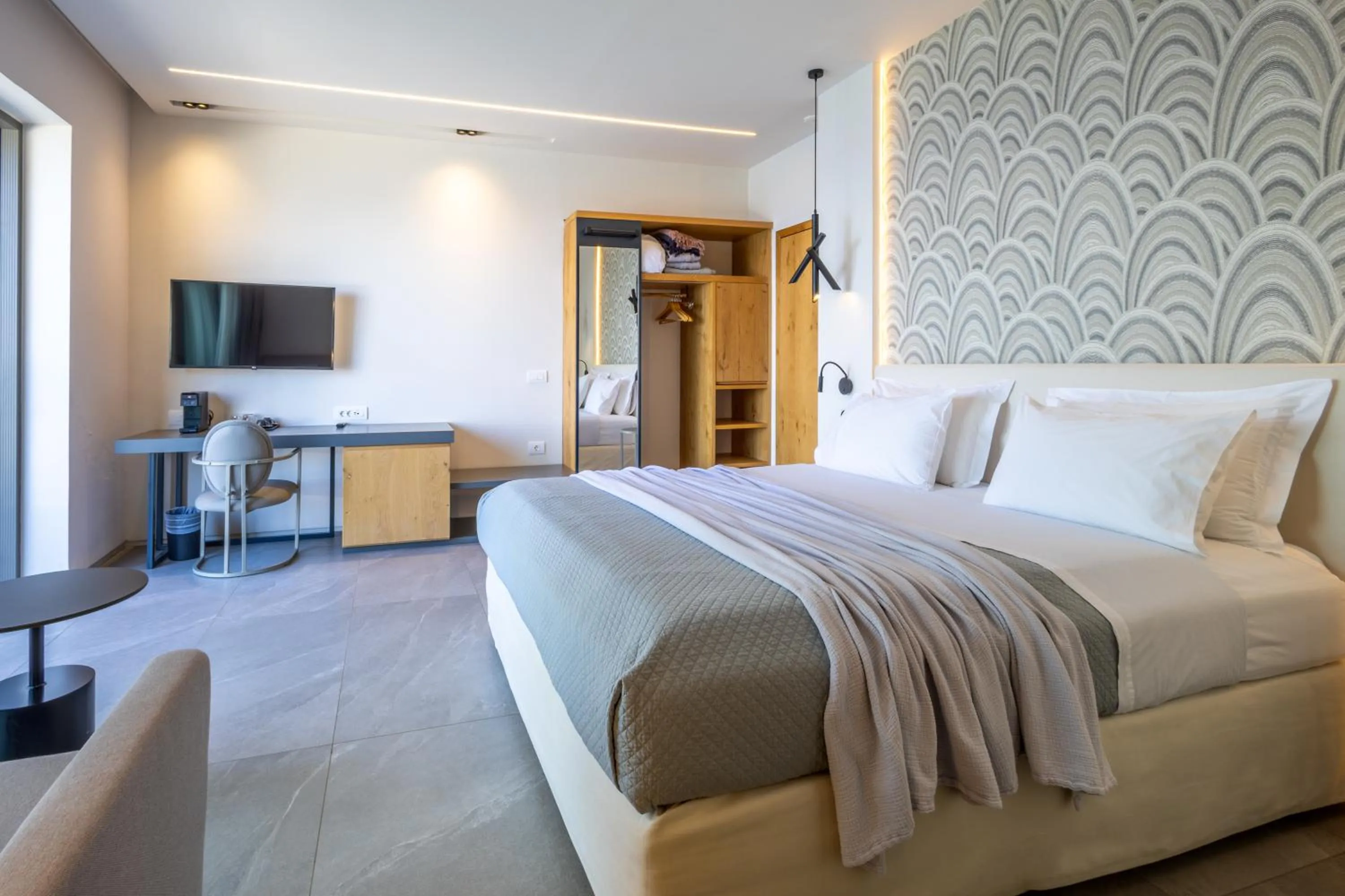 Bed in Alissachni SeaSide Hotel