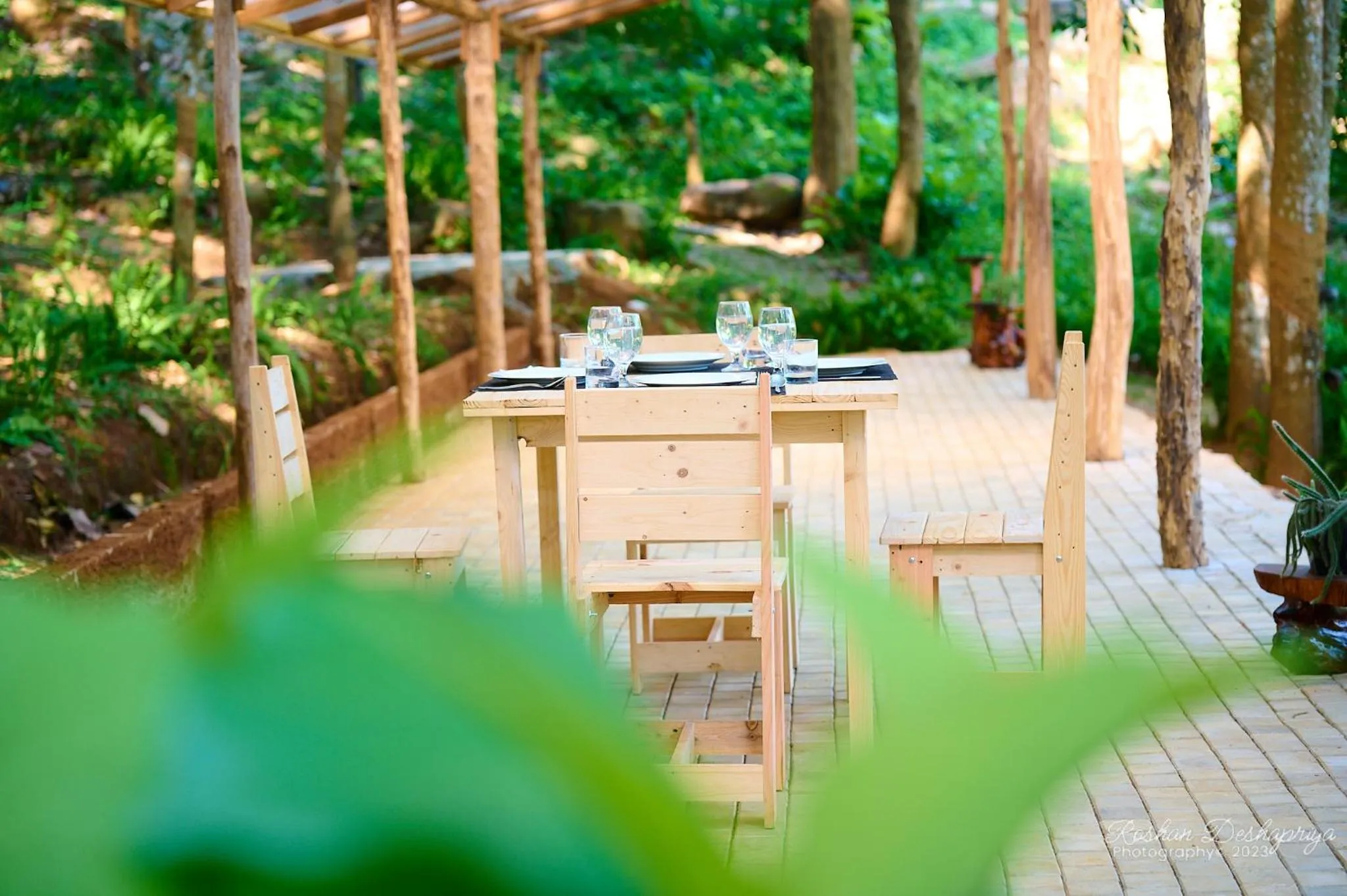 Restaurant/places to eat in Kakulanda Resort