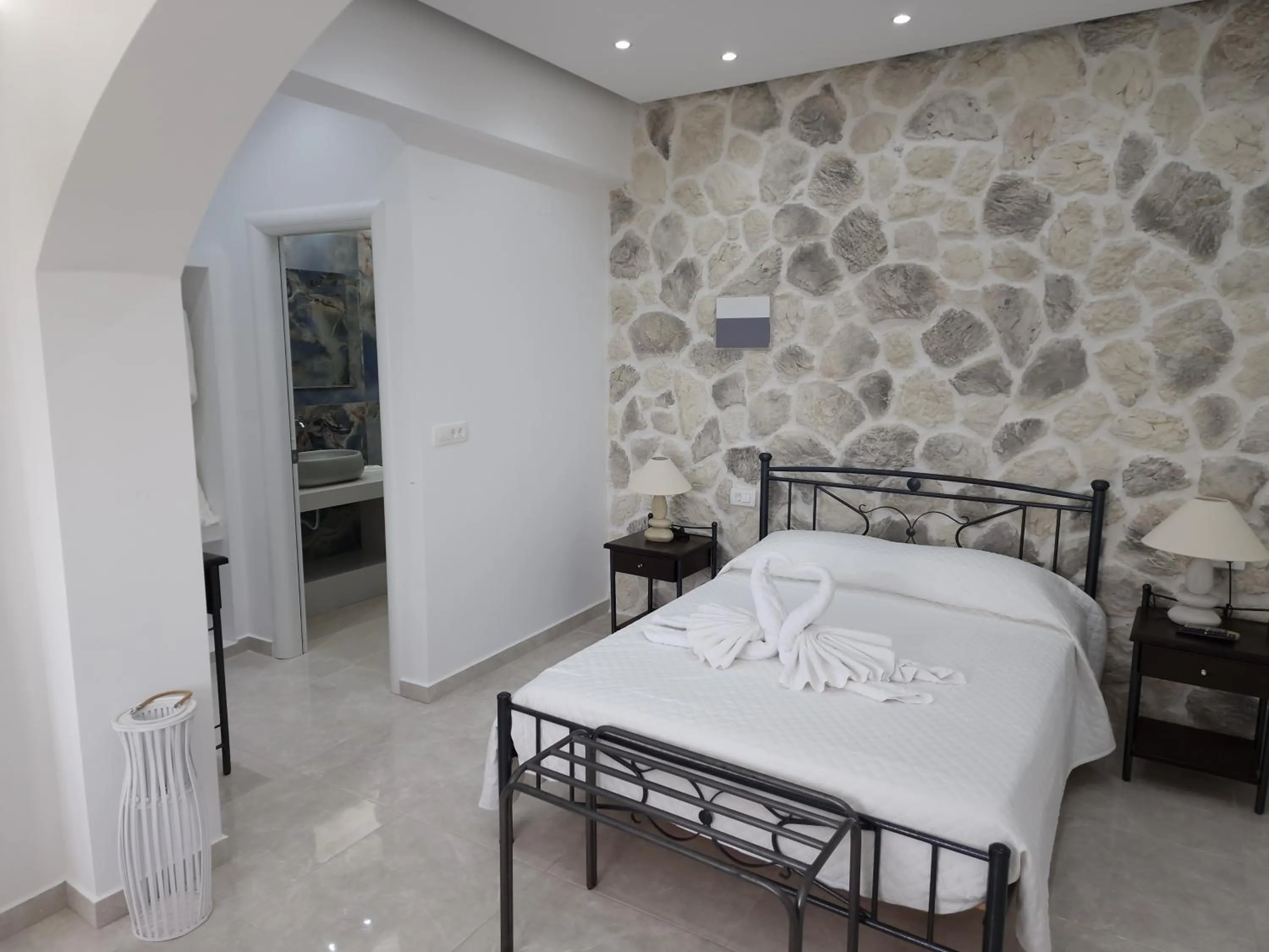 Bed in Stavros Villas
