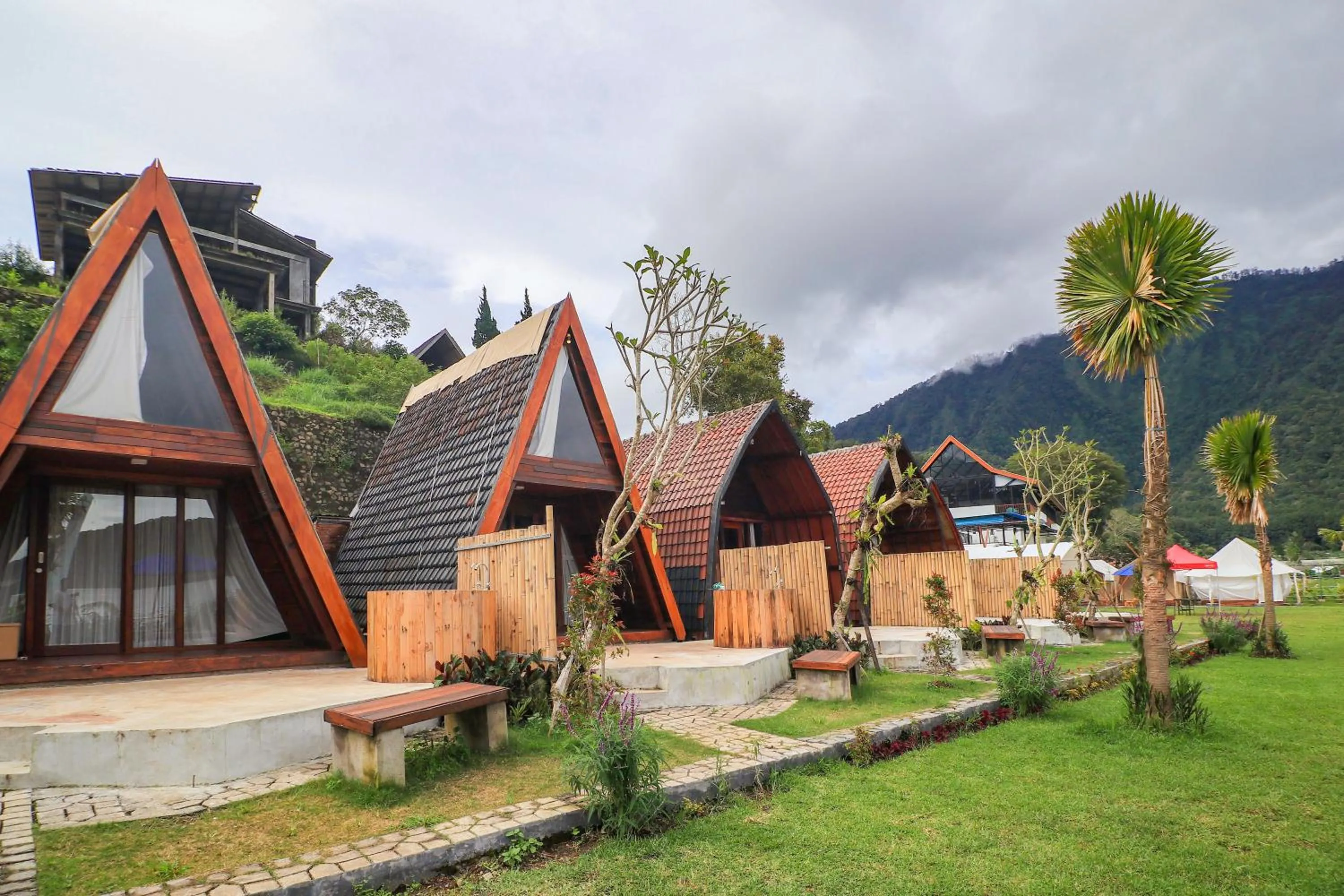 Property building in Diamond Glamping by BIO Management