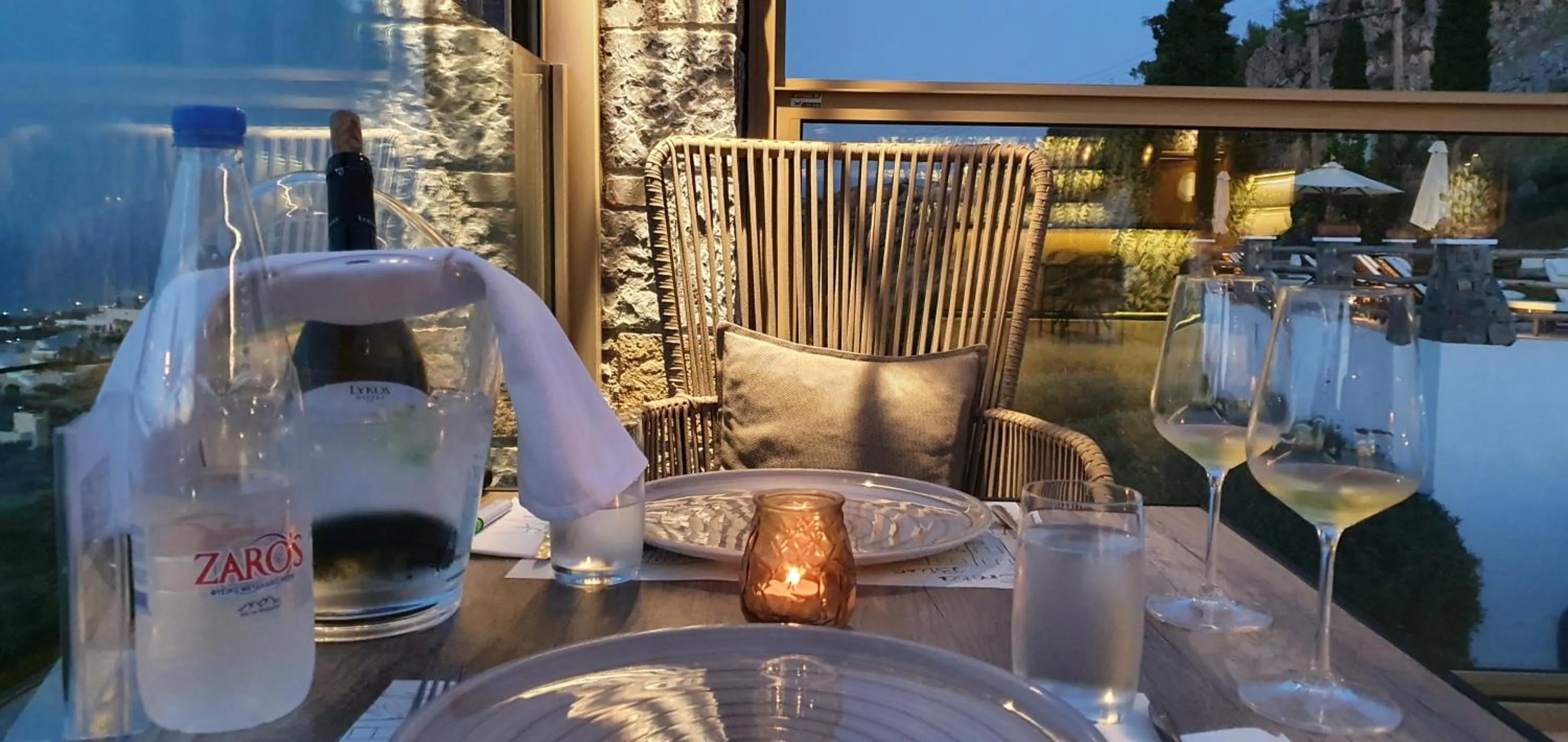 Restaurant/places to eat in Creta Blue Boutique Hotel