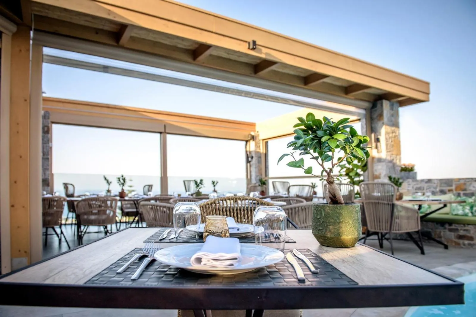 Restaurant/places to eat in Creta Blue Boutique Hotel