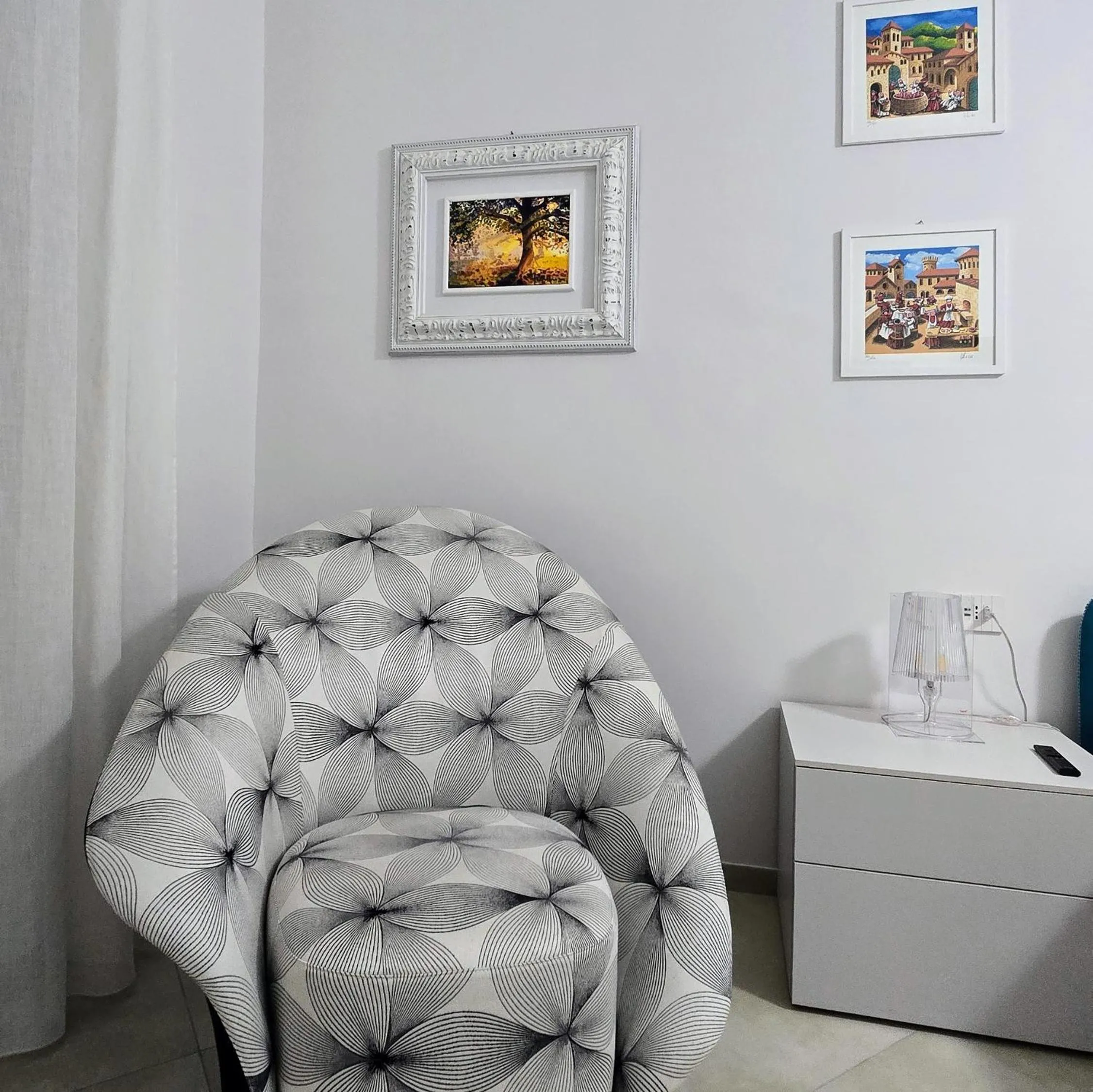 Bedroom in Sorrento My Way Art Suite