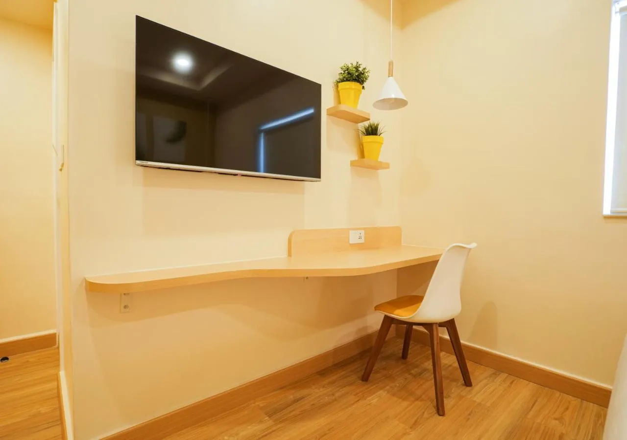 TV and multimedia in Bloom Hotel - Koramangala