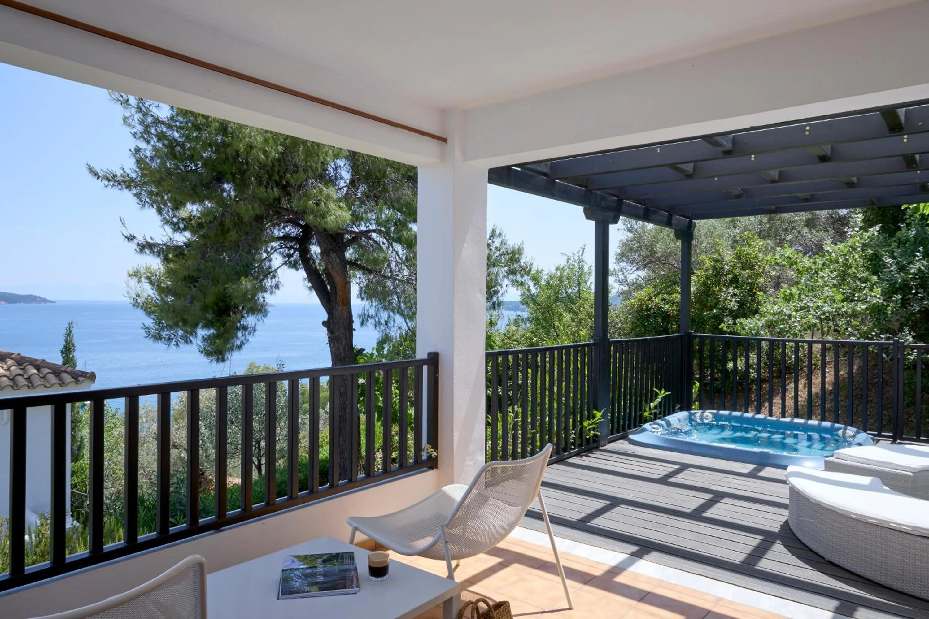 Hot Tub in Aegean Suites, Santikos Collection