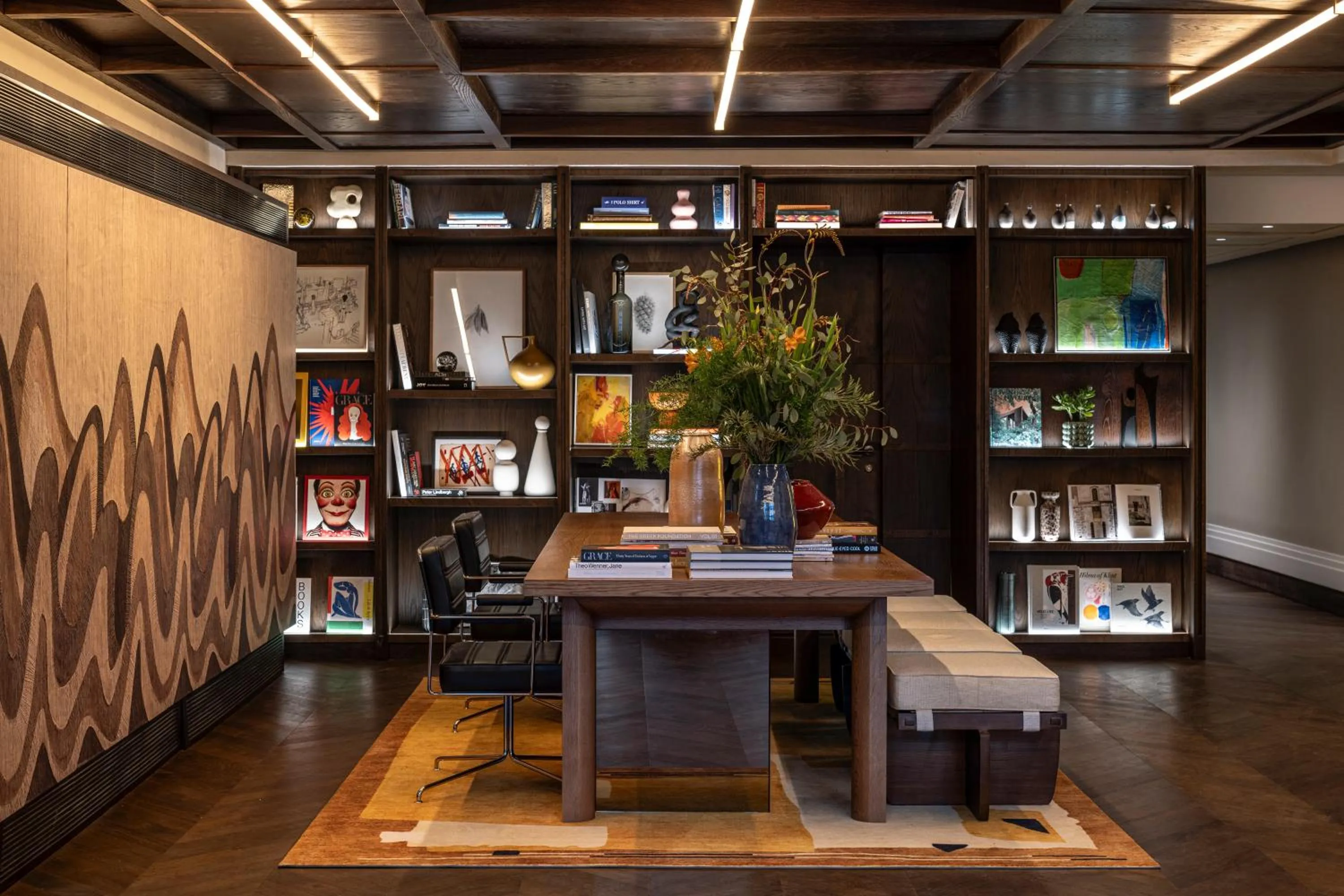 Lobby or reception in The George Tel Aviv