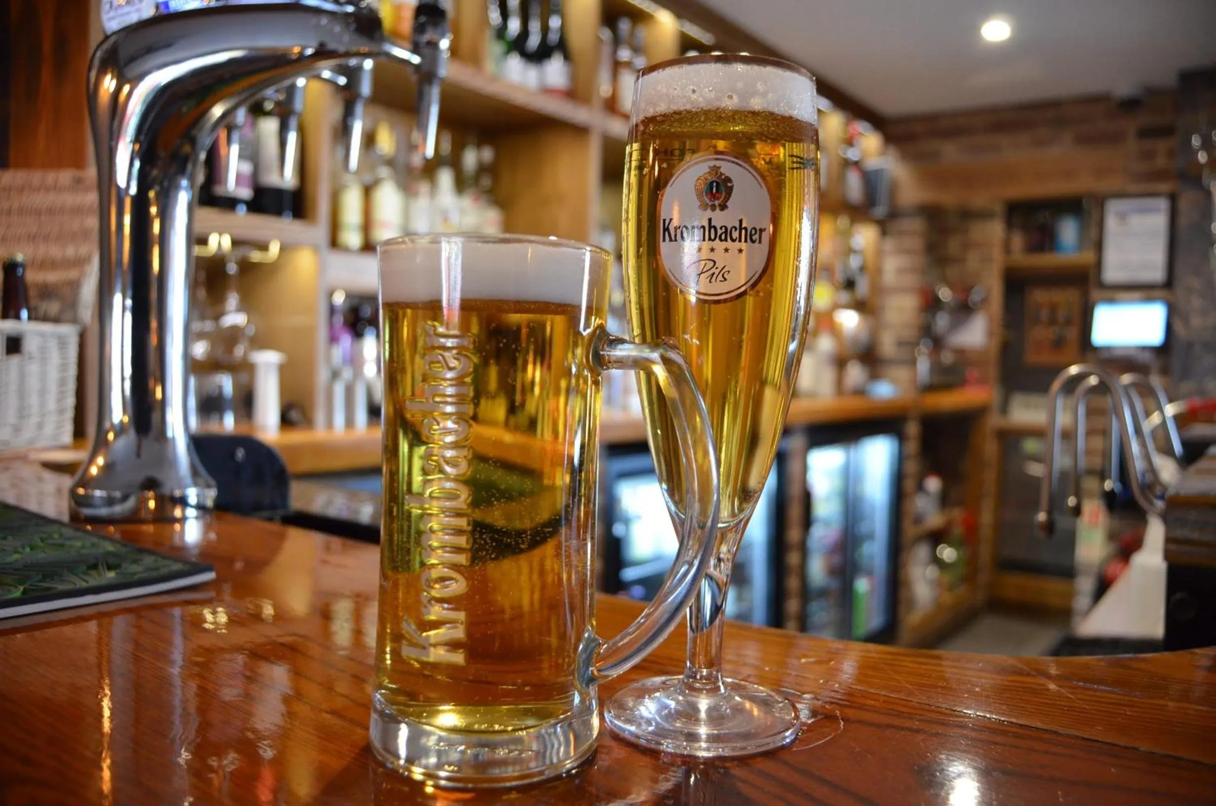 Restaurant/places to eat in Palmer's Ale House