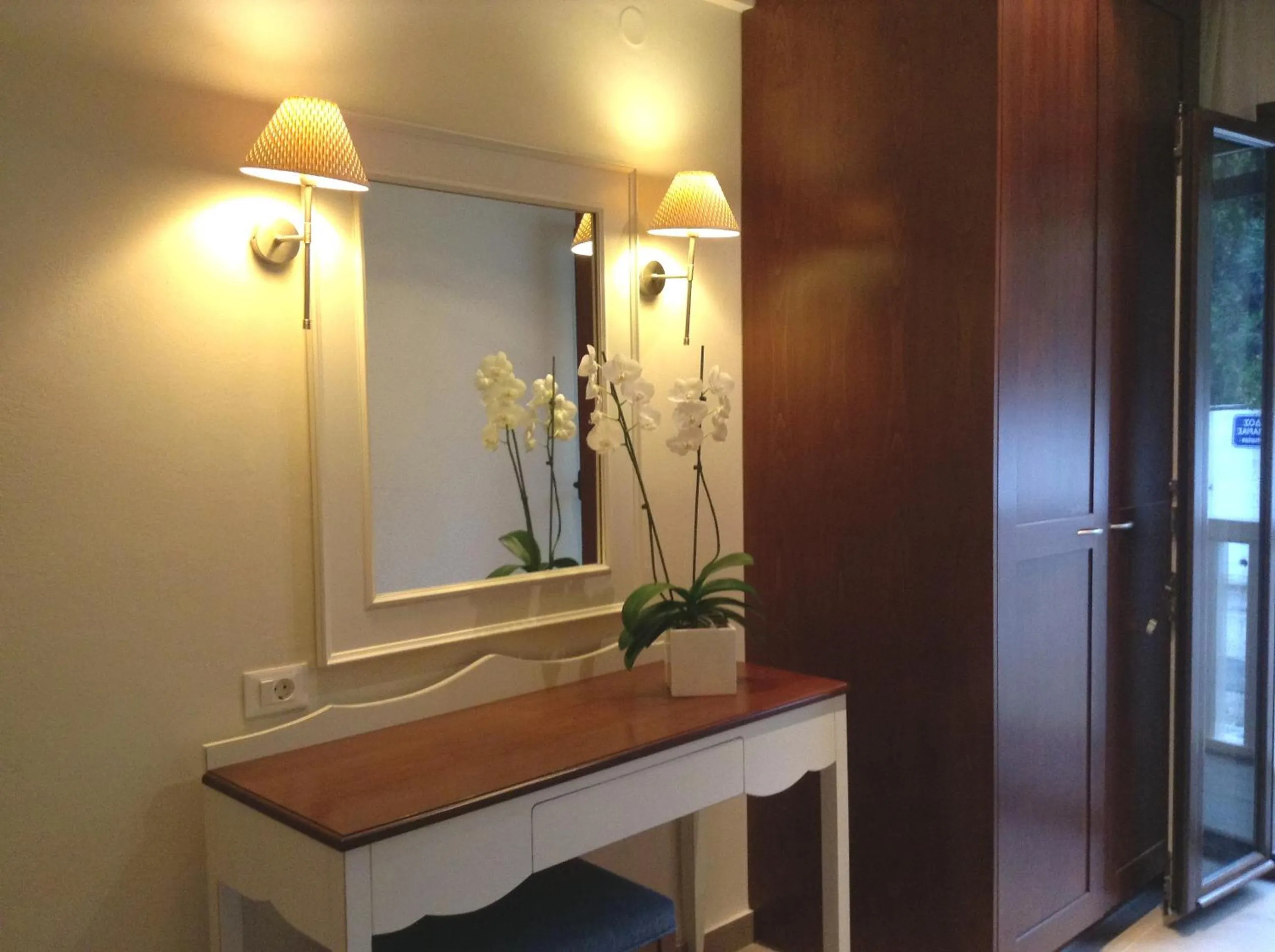 Decorative detail in Frideriki Studios & Apartments