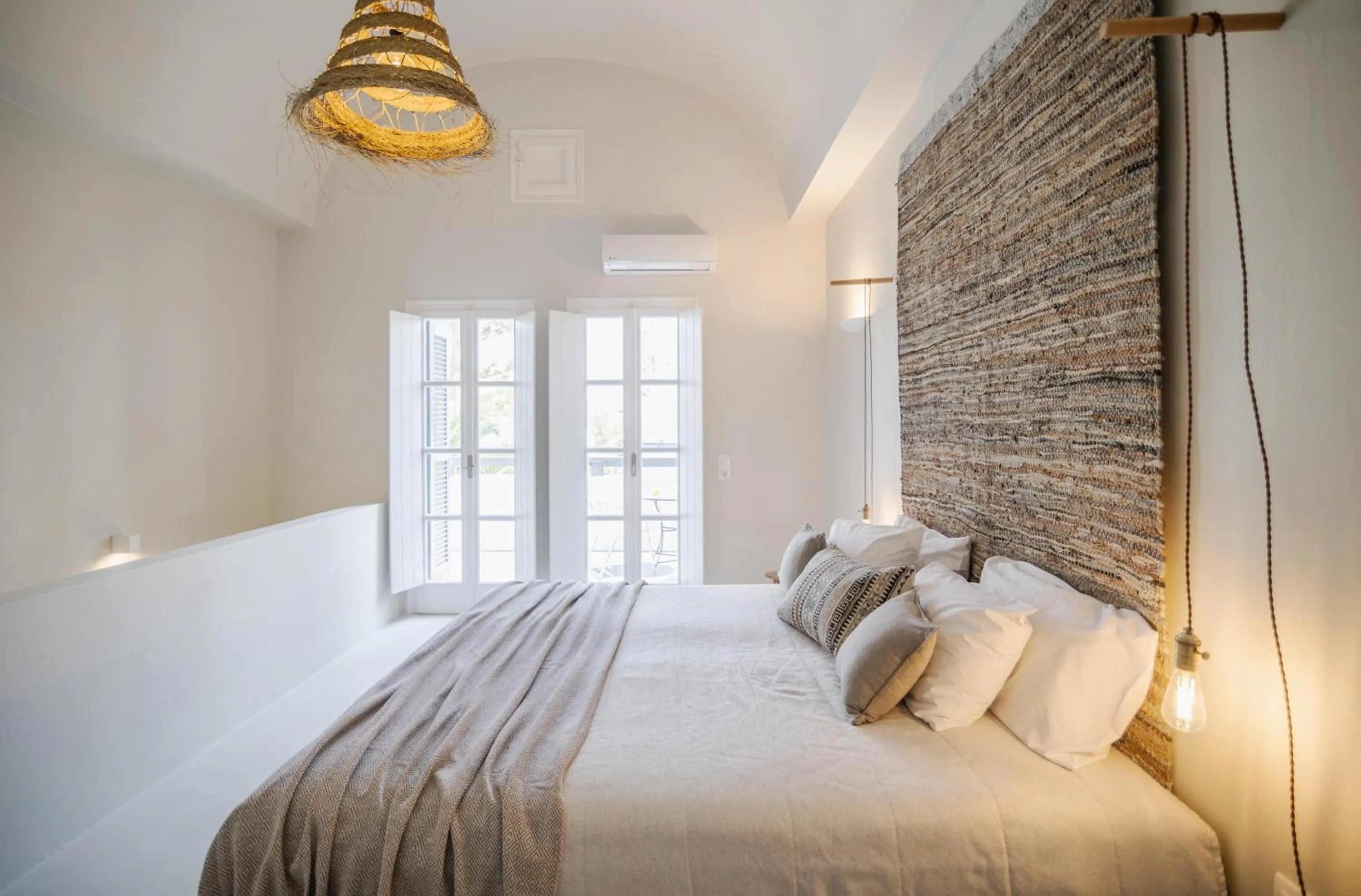 Bedroom, Bed in Scorpios Beach Santorini