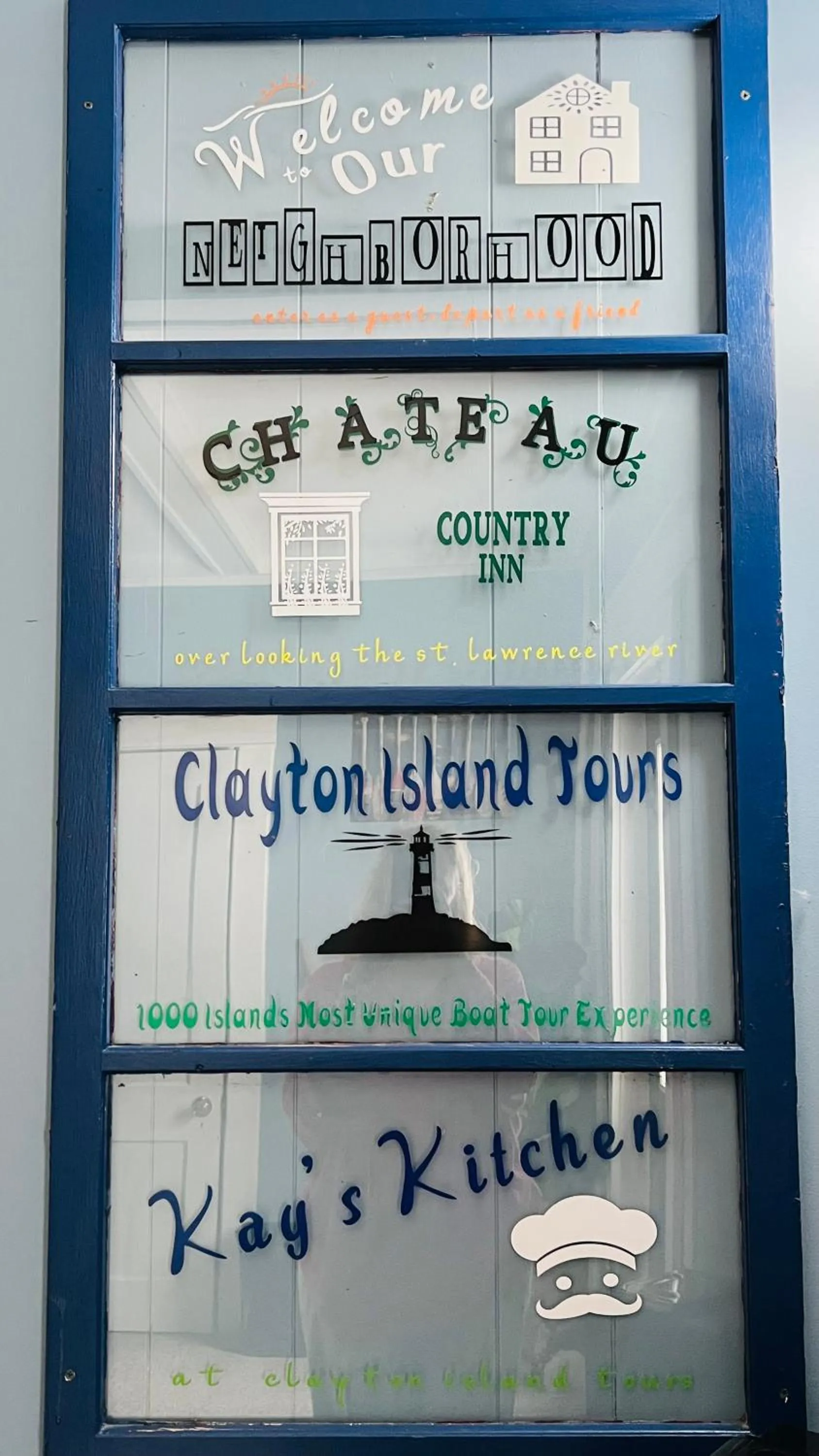 Decorative detail in Chateau Country Inn and Captain's Cottage