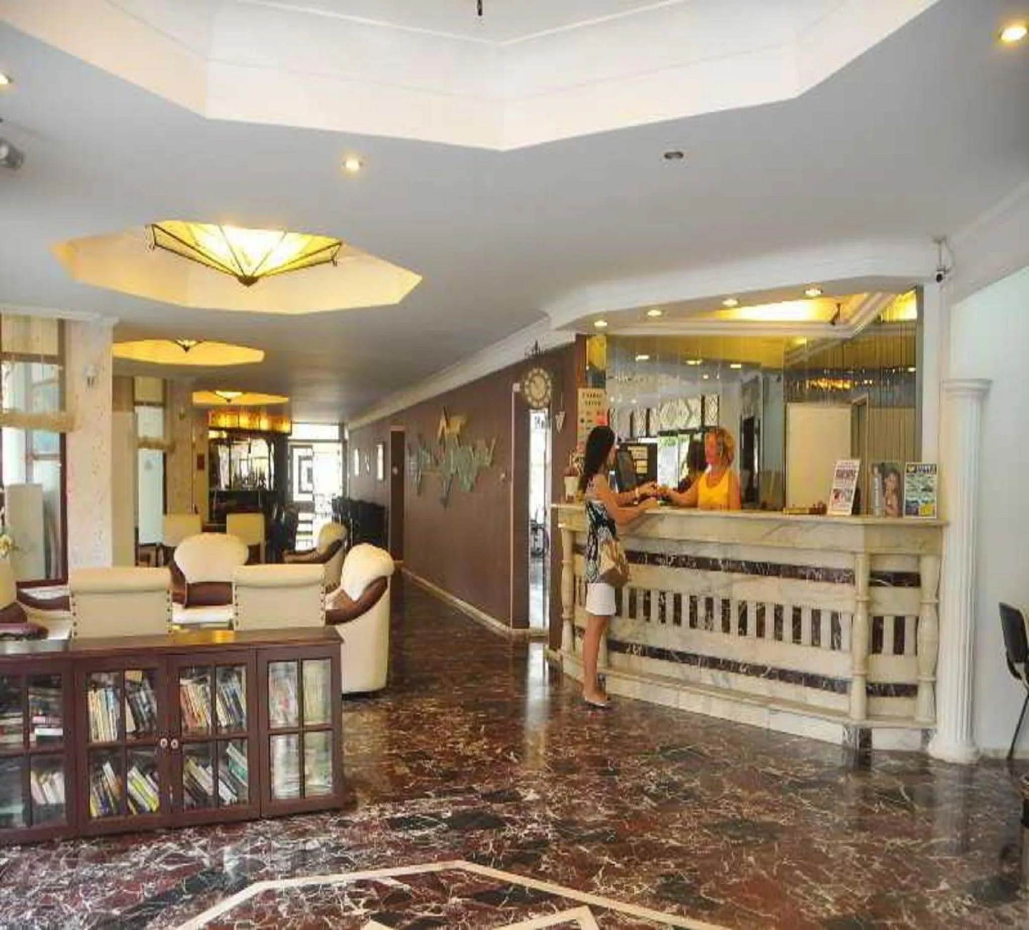 Lobby or reception in Azak Hotel