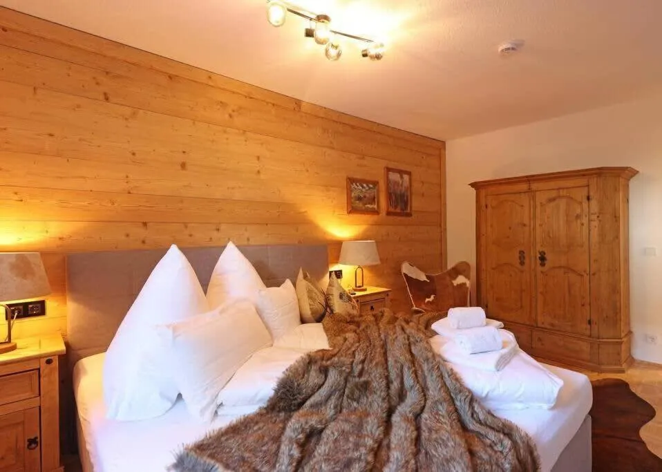 Ruhige Chalet-Style Suite am Kurpark neben der Therme