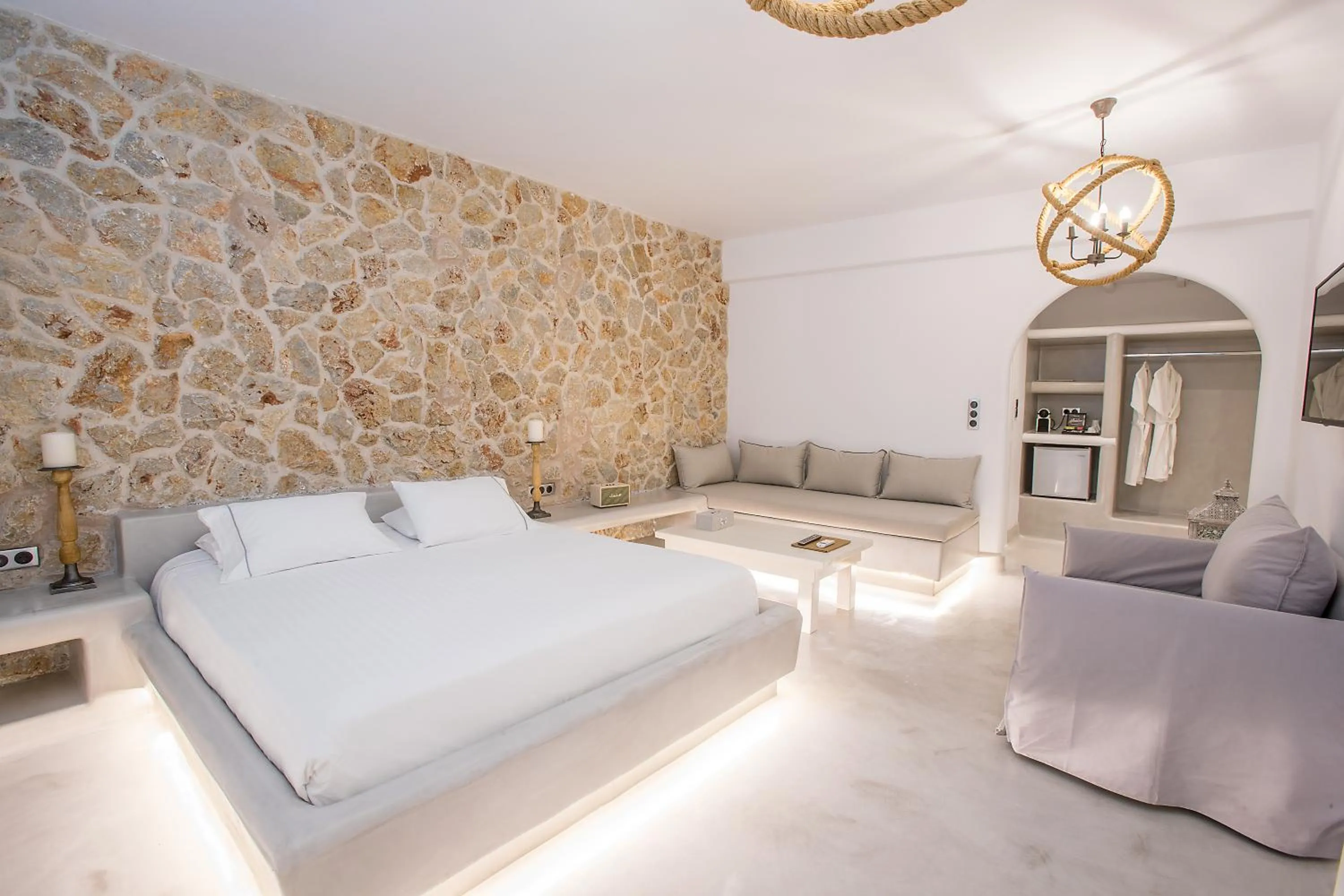 Bedroom, Bed in Paros Palace - Adults Only