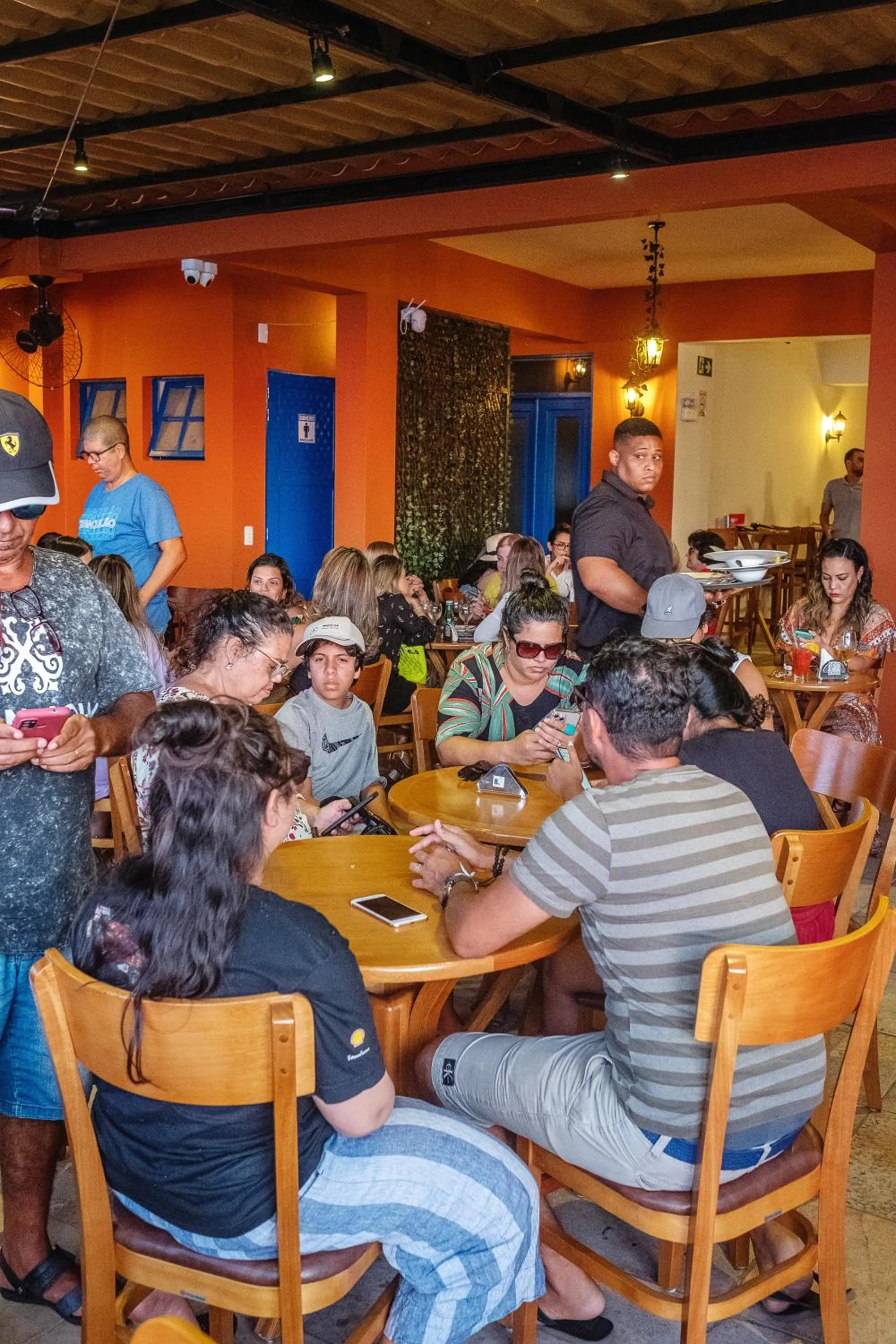 Restaurant/places to eat in Hotel Villa Salvador