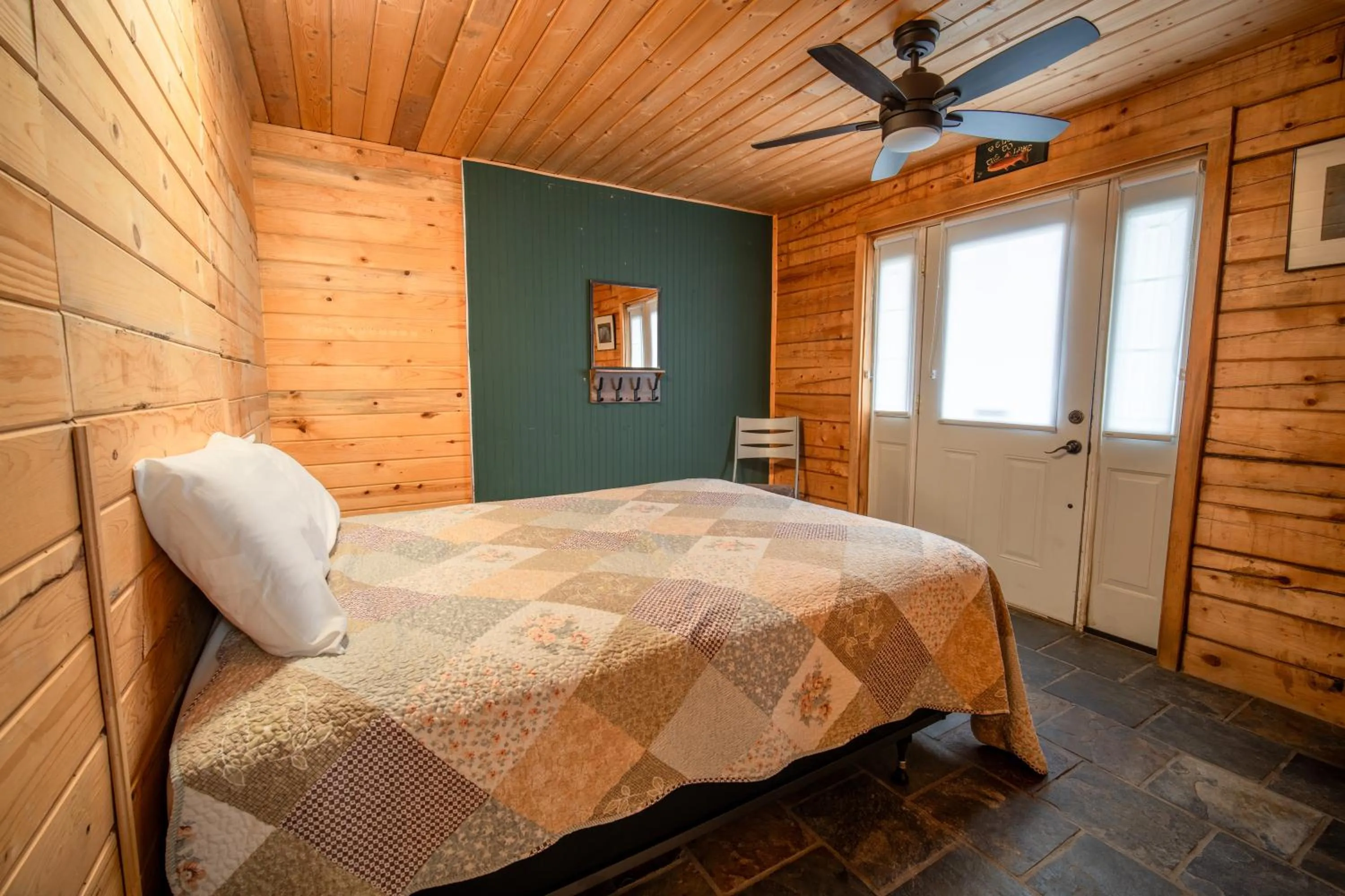 Bed in Alpine Lodge Hotel