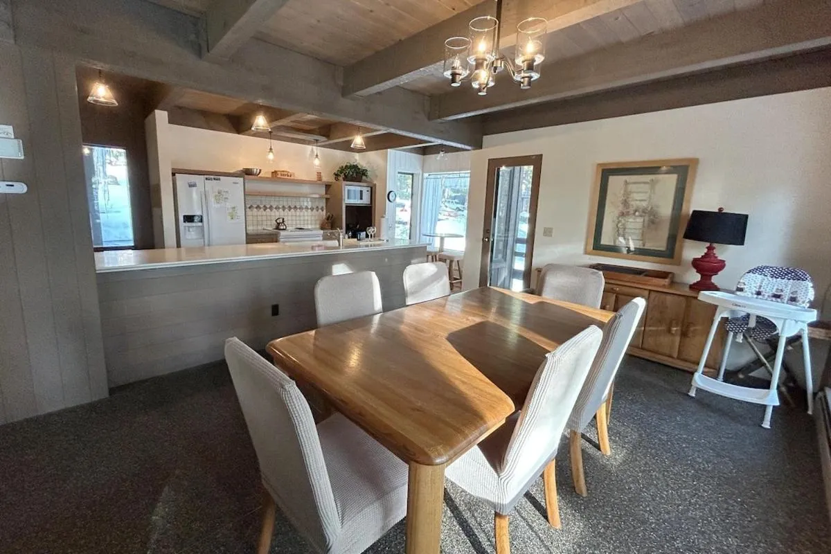 Tumbleweed Pines home