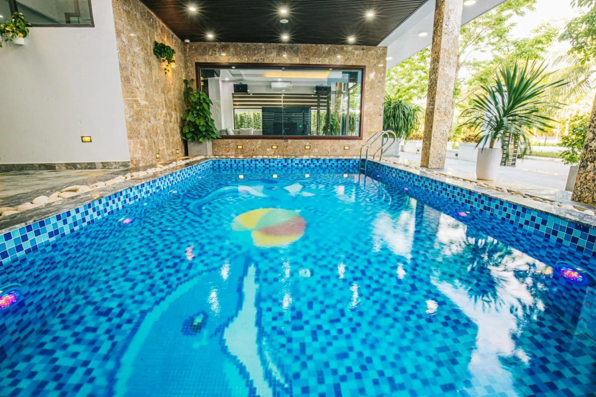 Pool view in Villa FLC Sầm Sơn , Căn Vip FLC