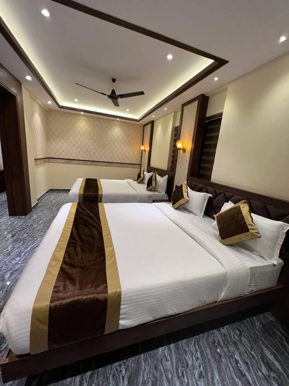 Bed in Hotel Mangalore Stay INN