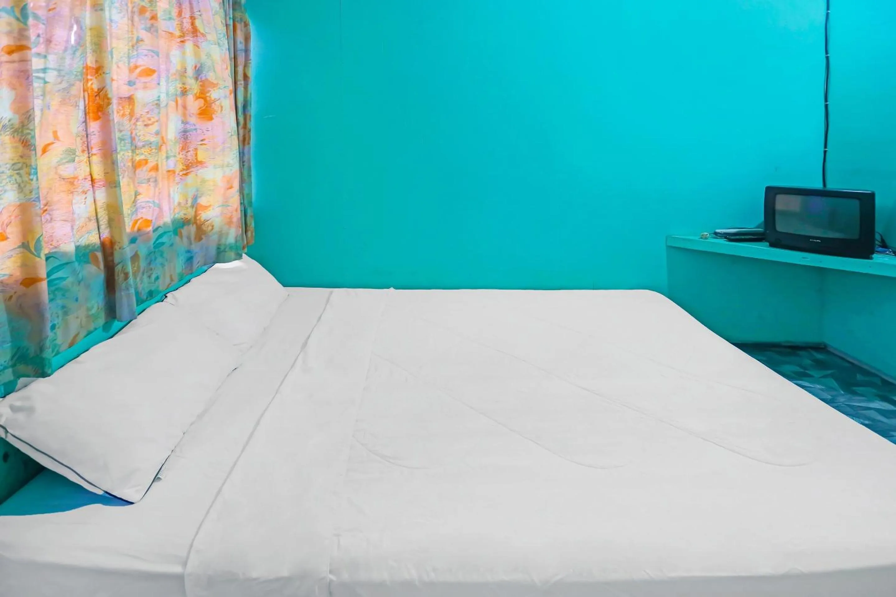 Bedroom, Bed in Hotel O Kurnia ShangrilaNearNagoya Hill Shopping Mall