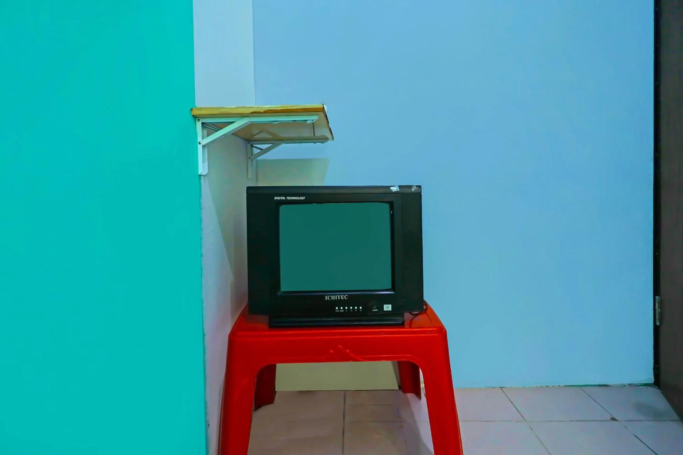 Bedroom in Hotel O Kurnia ShangrilaNearNagoya Hill Shopping Mall