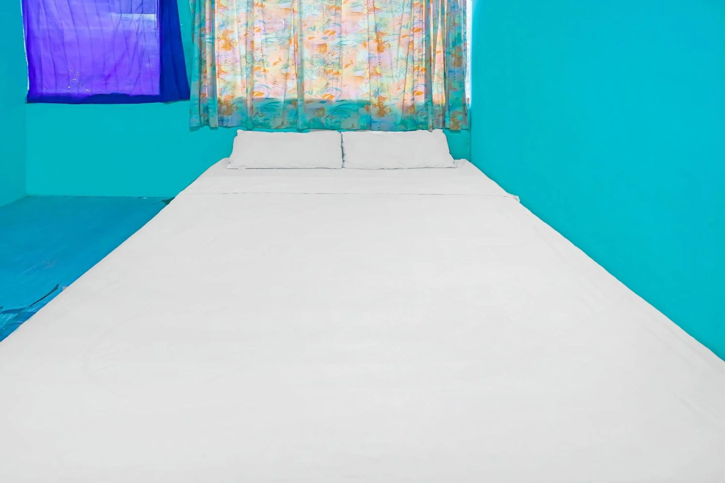 Bedroom, Bed in Hotel O Kurnia ShangrilaNearNagoya Hill Shopping Mall