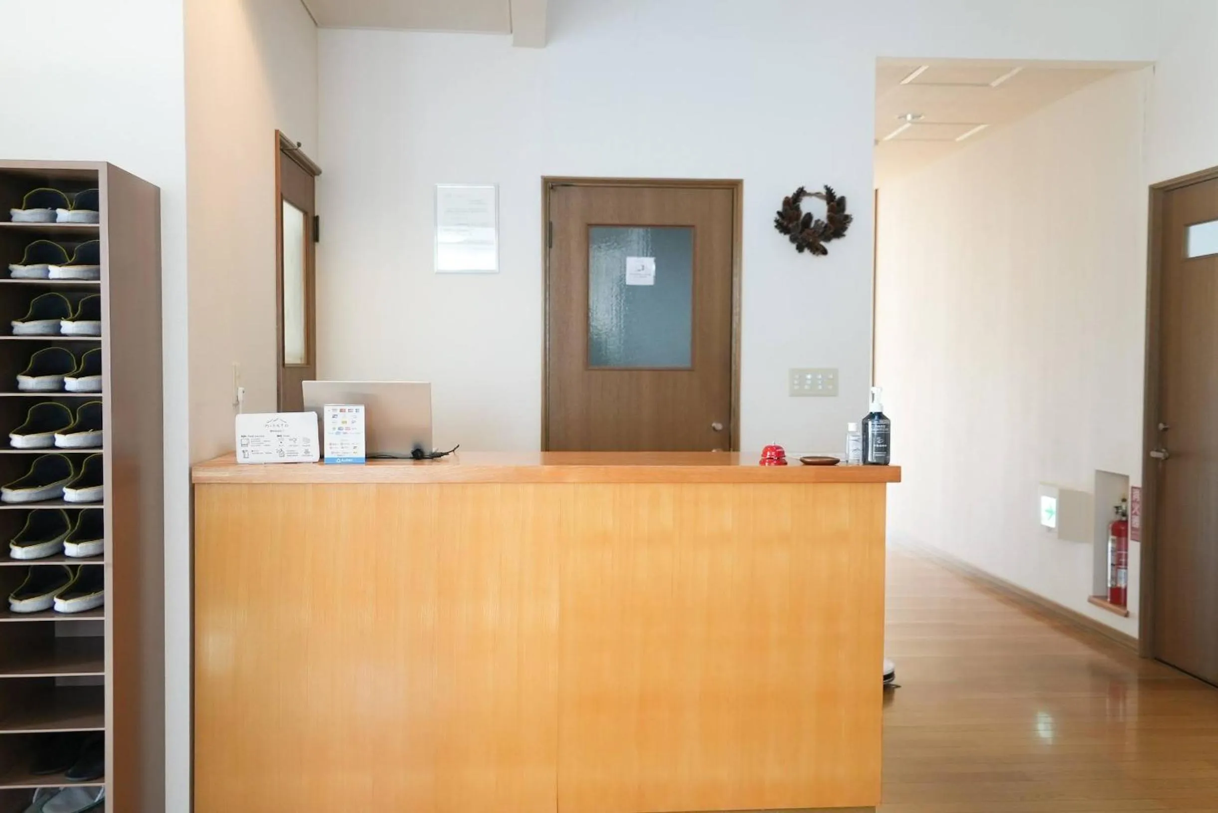 hair dresser in TESHIKAGA HOSTEL MISATO