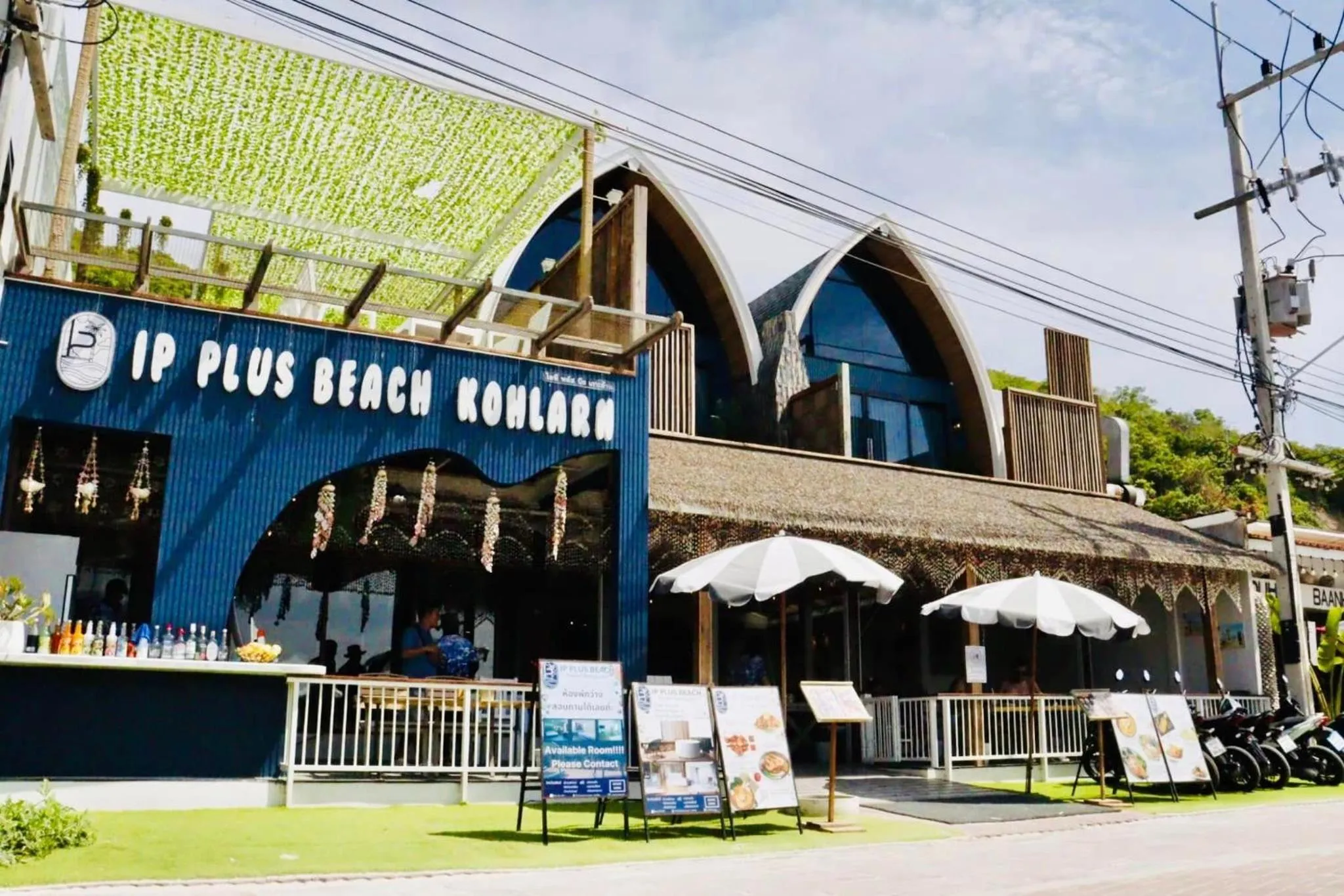 Property building in IP PLUS BEACH RESORT Koh Larn