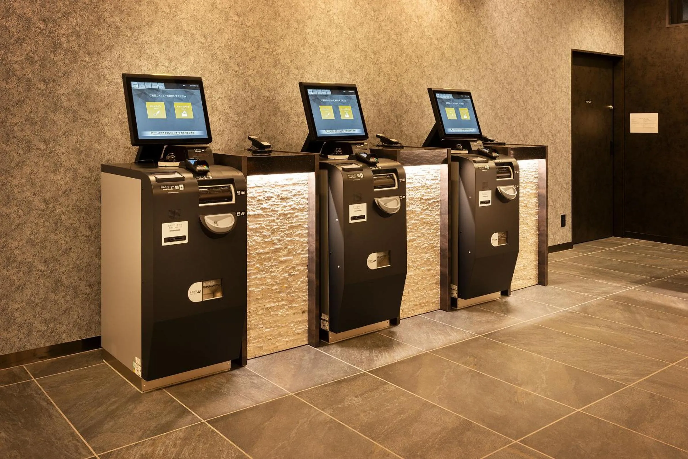 Lobby or reception in Shizutetsu Hotel Prezio Osaka Shinsaibashi