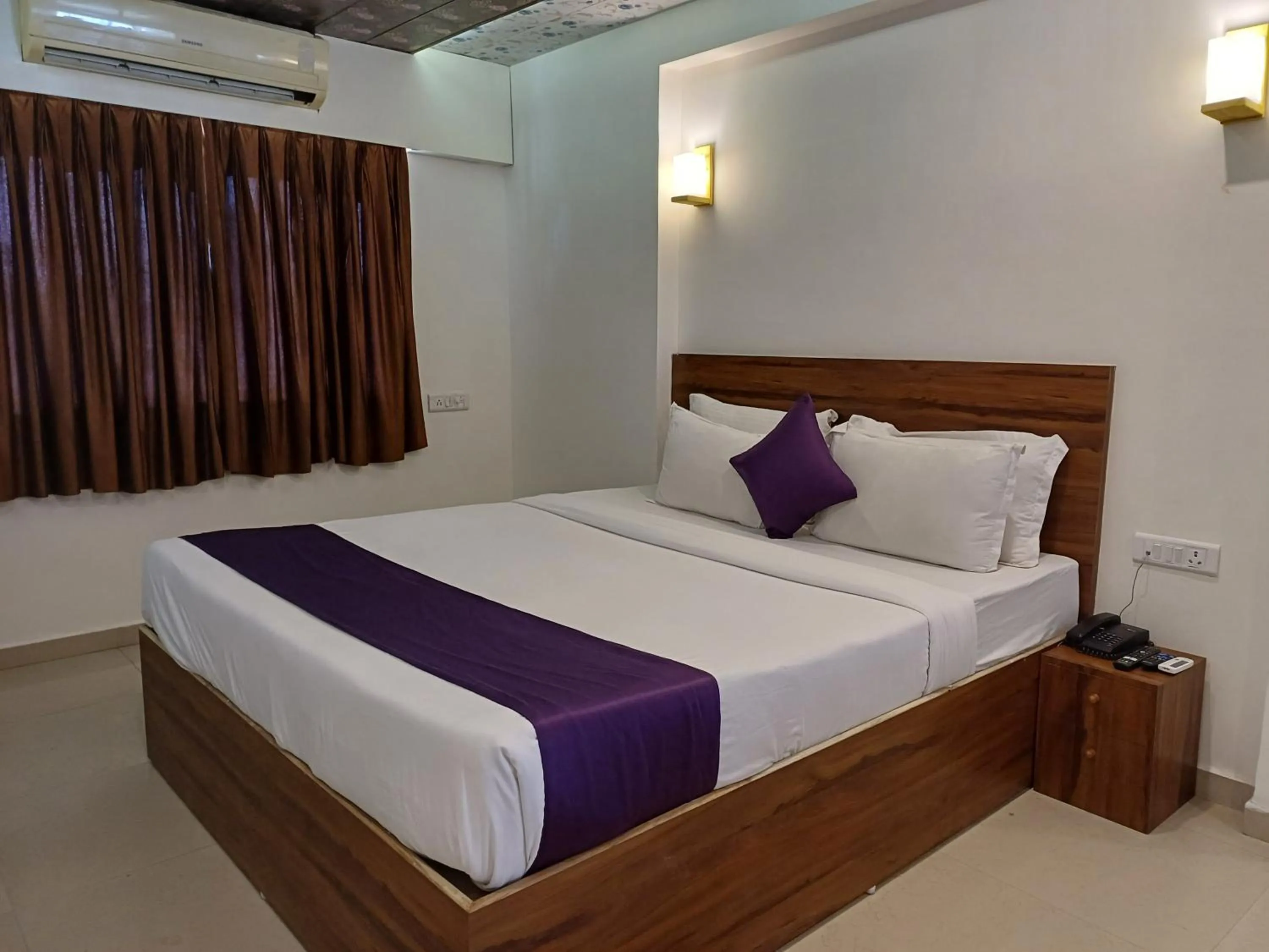 Bedroom, Bed in VITS Daman Devka Beach