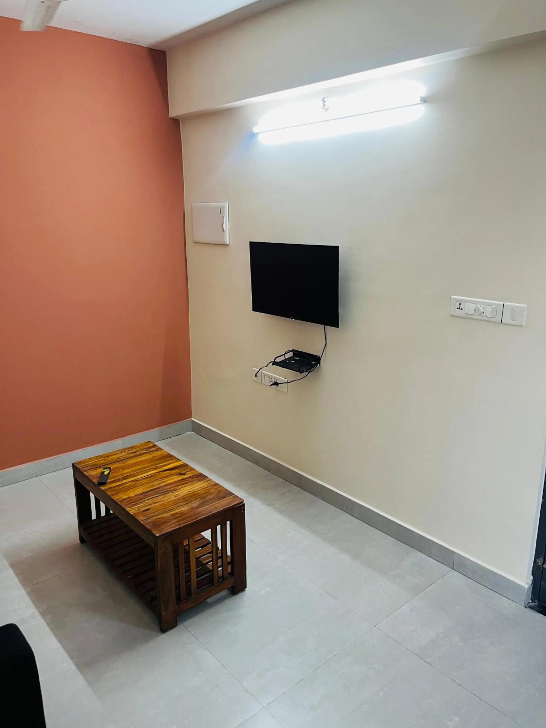 TV and multimedia in REGAL SUITES