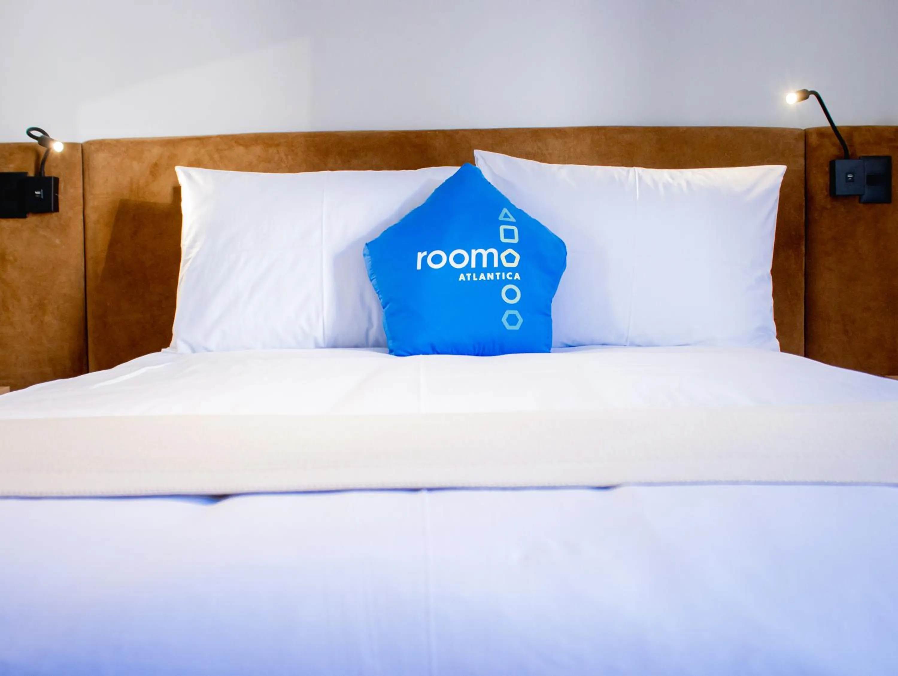 Bed in Roomo Transamerica SP GeorgeV Itaim Bibi