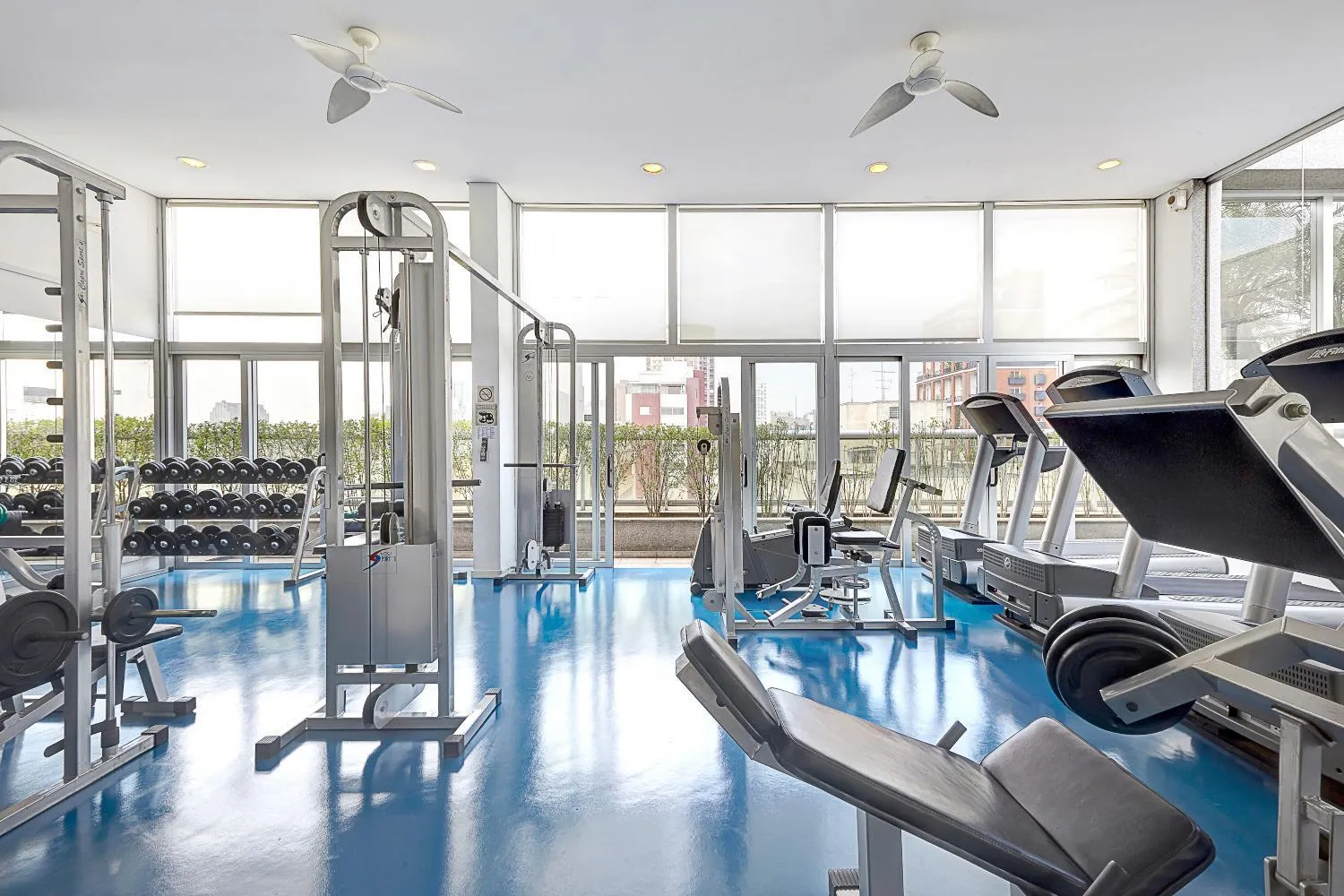 Fitness centre/facilities in Roomo Transamerica SP GeorgeV Itaim Bibi