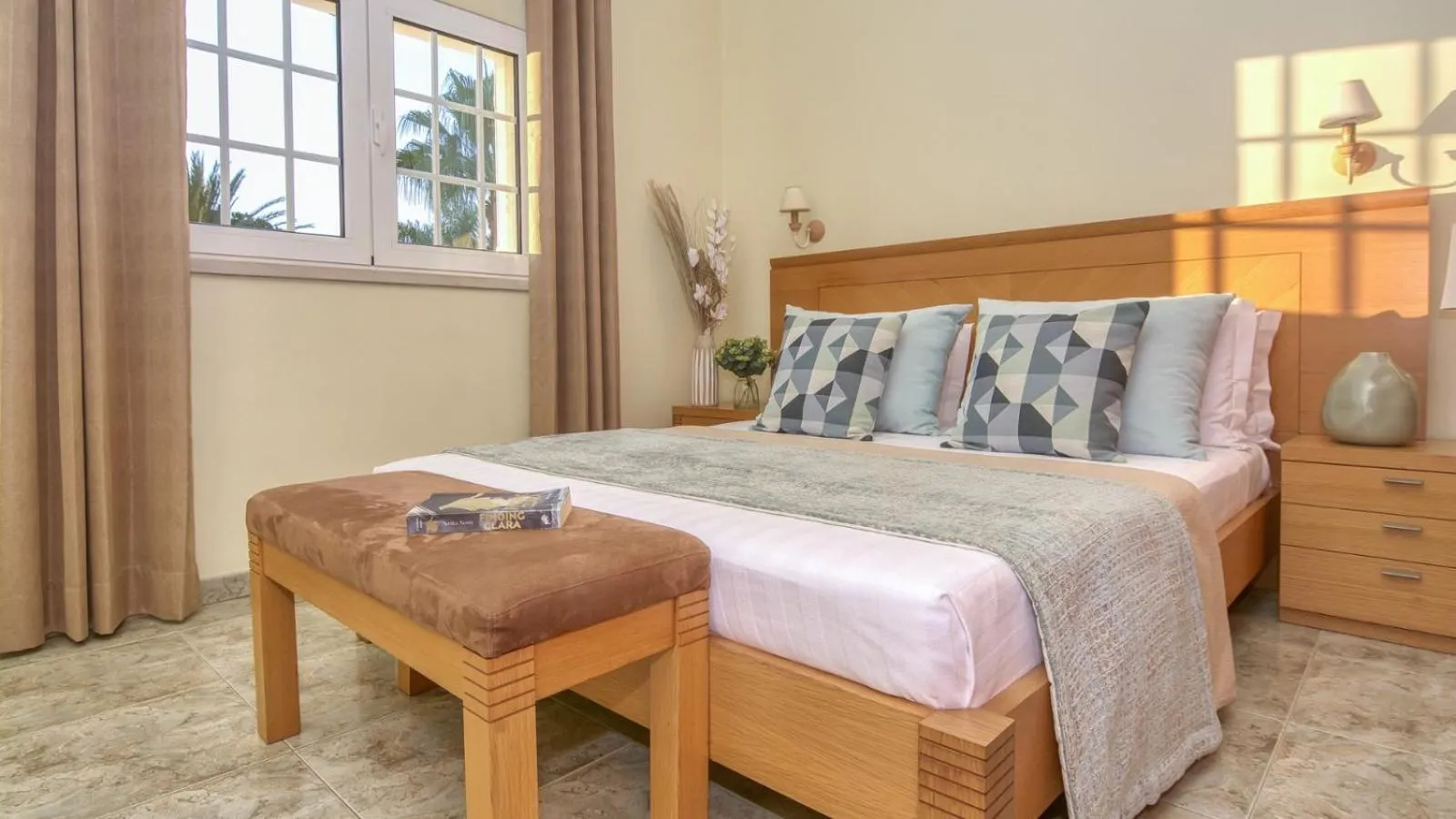 Bedroom, Bed in 8-Bed Villa in Vilamoura-Sleeps-Playground-Pool