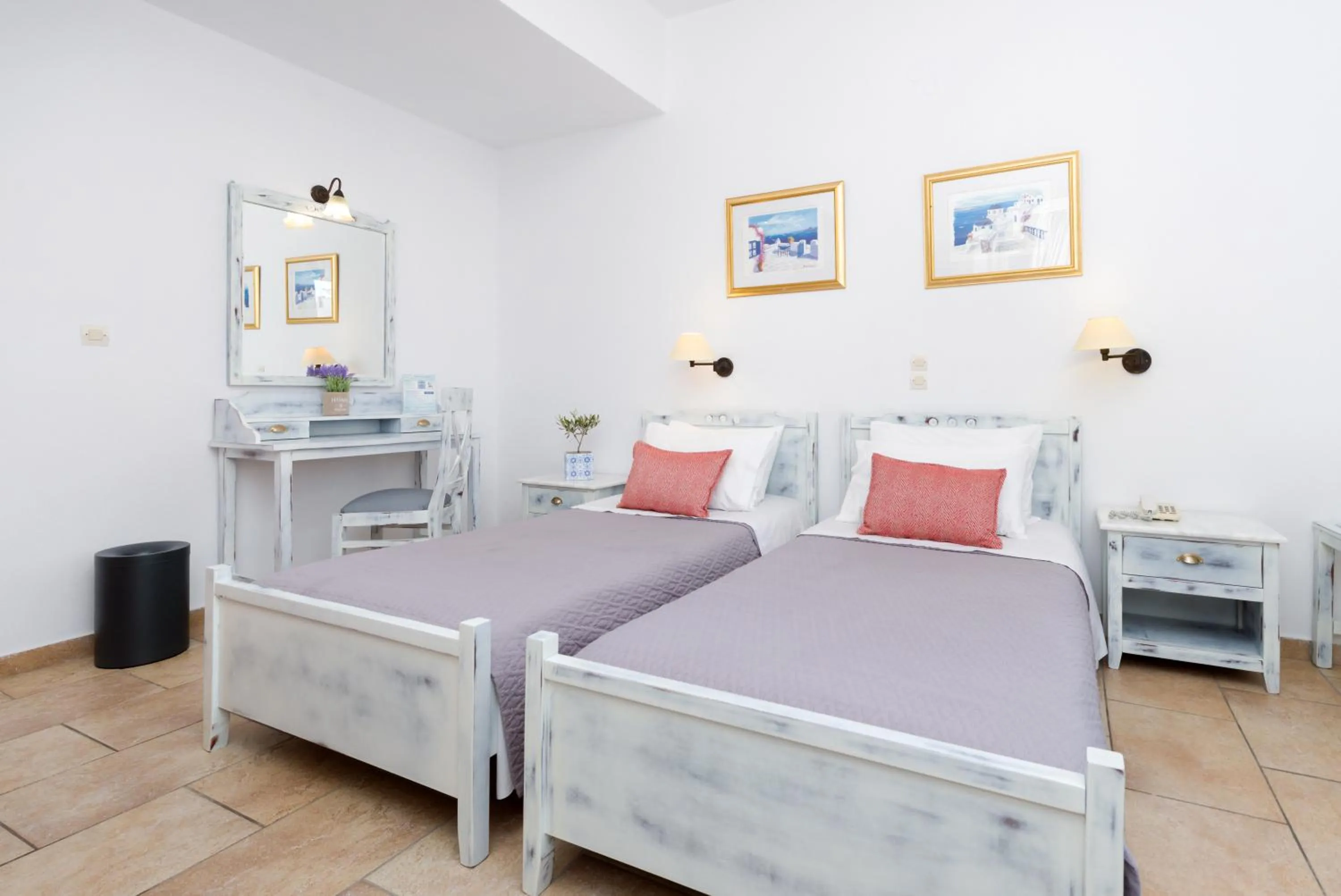 Bed in Hotel Mathios