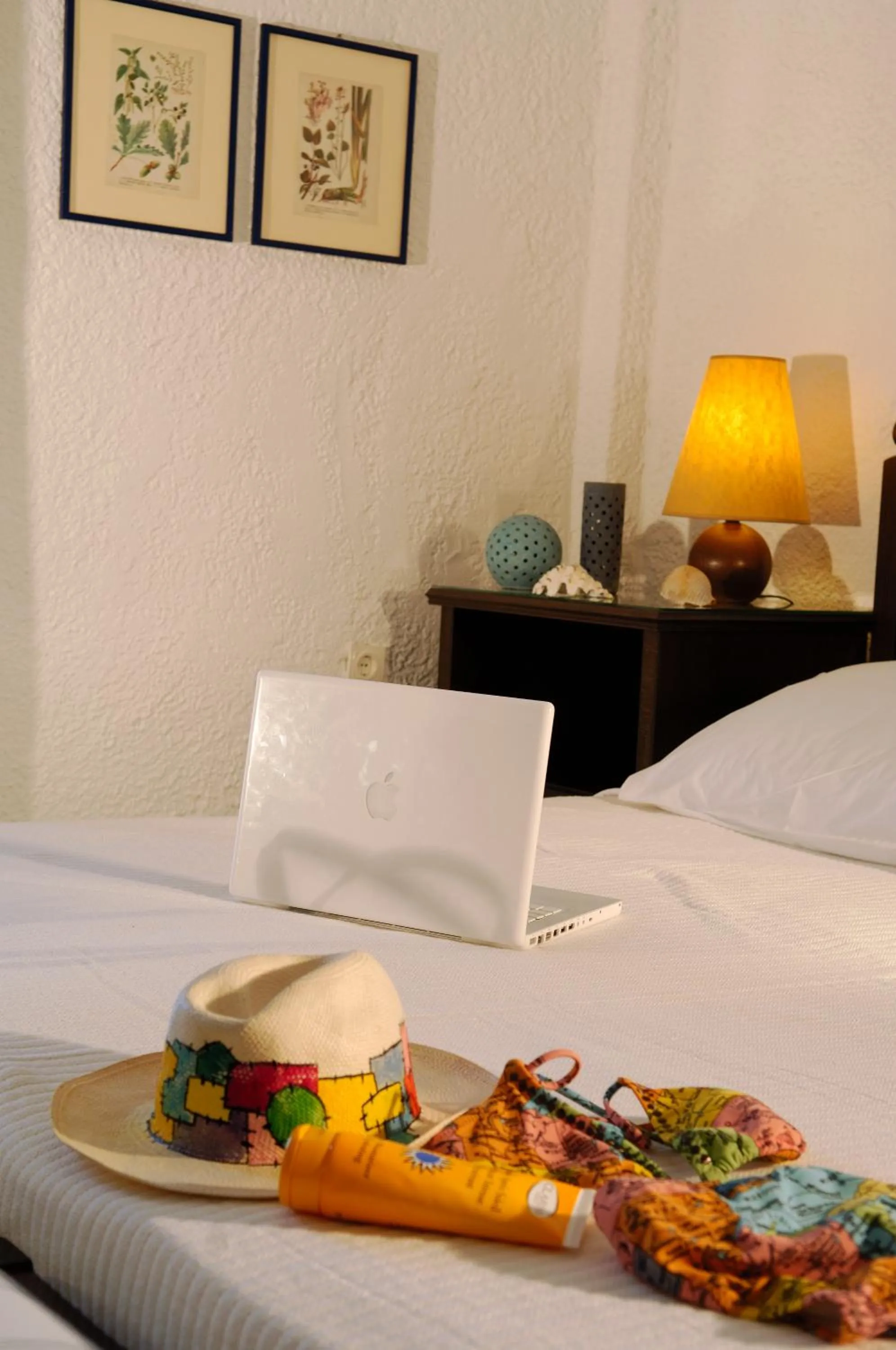 Bed in Agionissi Resort