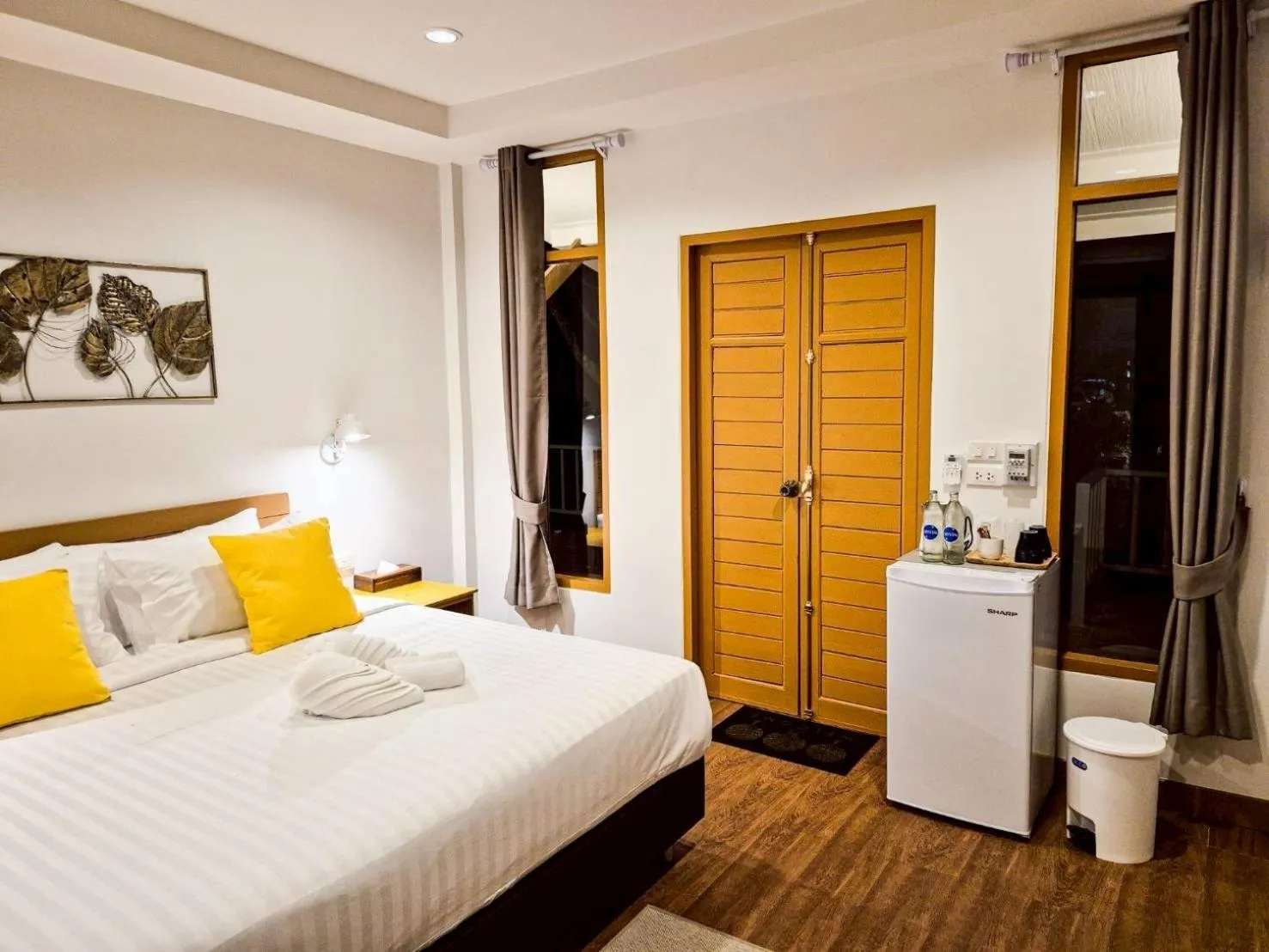 Bed in Baan Thong Ching Resort