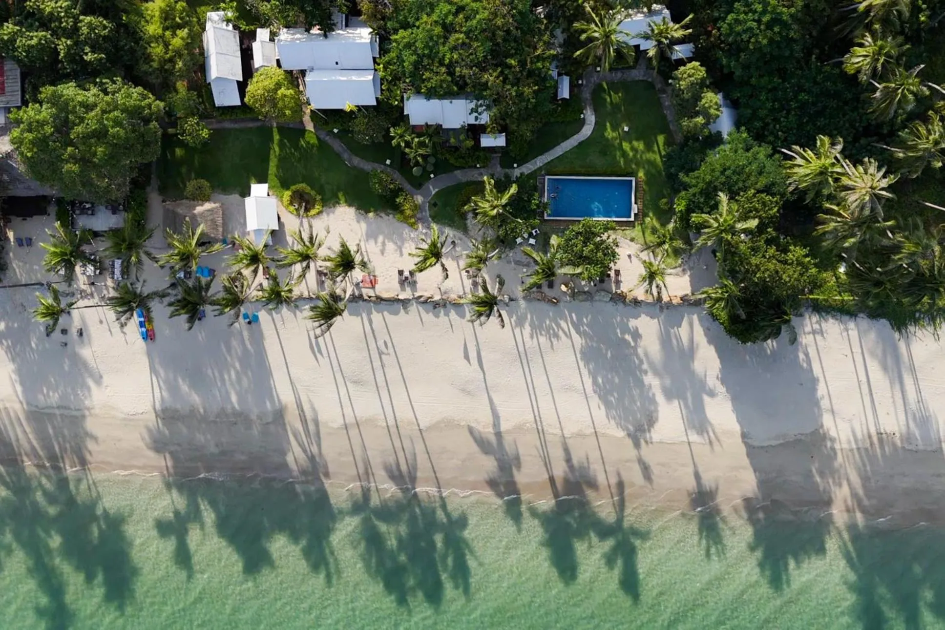 Swimming pool in Baan Thong Ching Resort